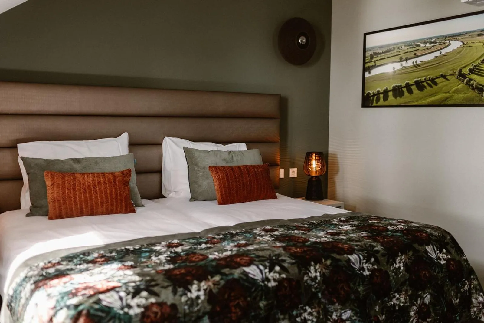 Bed in Hotel Restaurant Belvédère