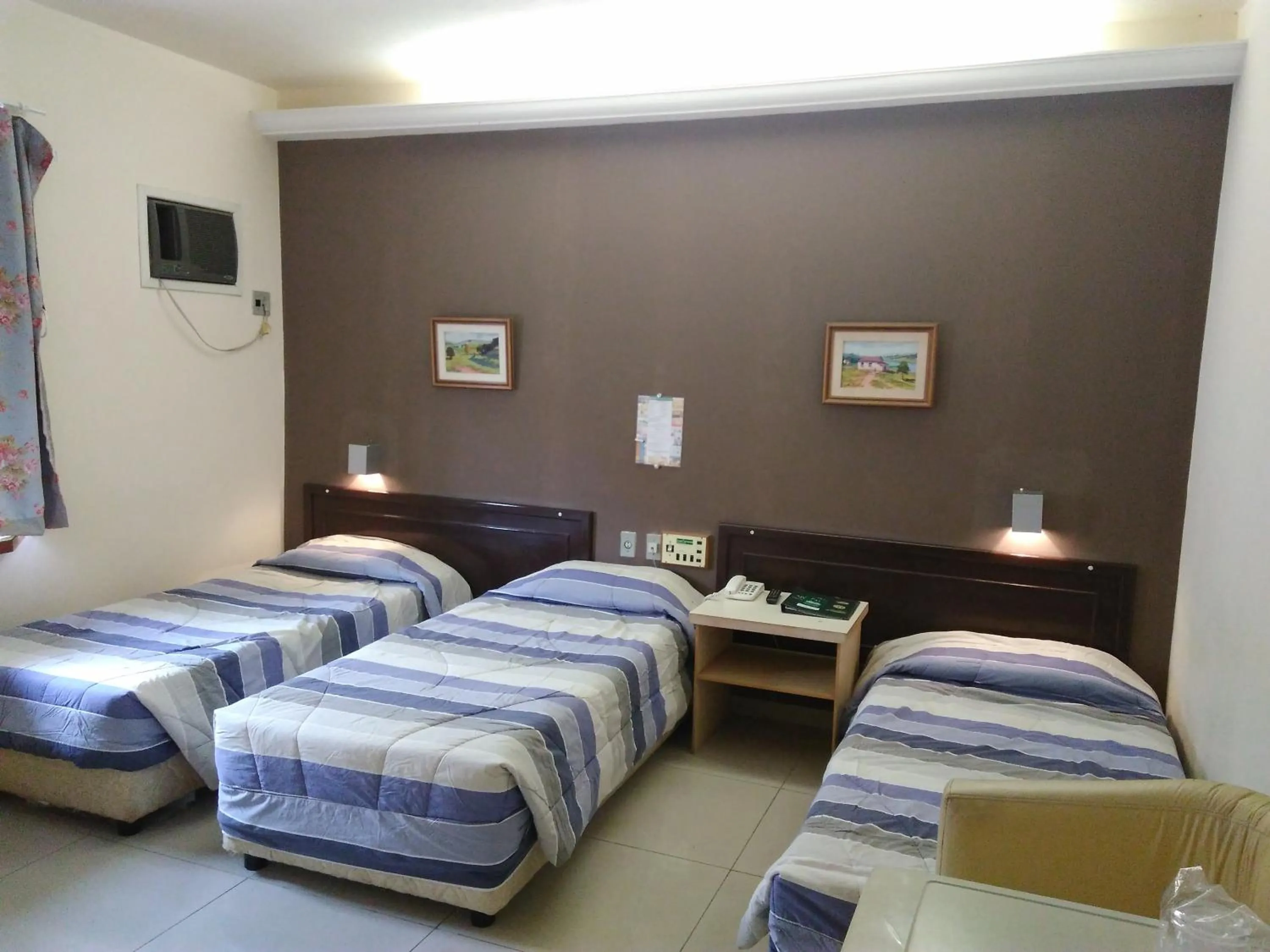 Bed in Hotel Casa Amarela