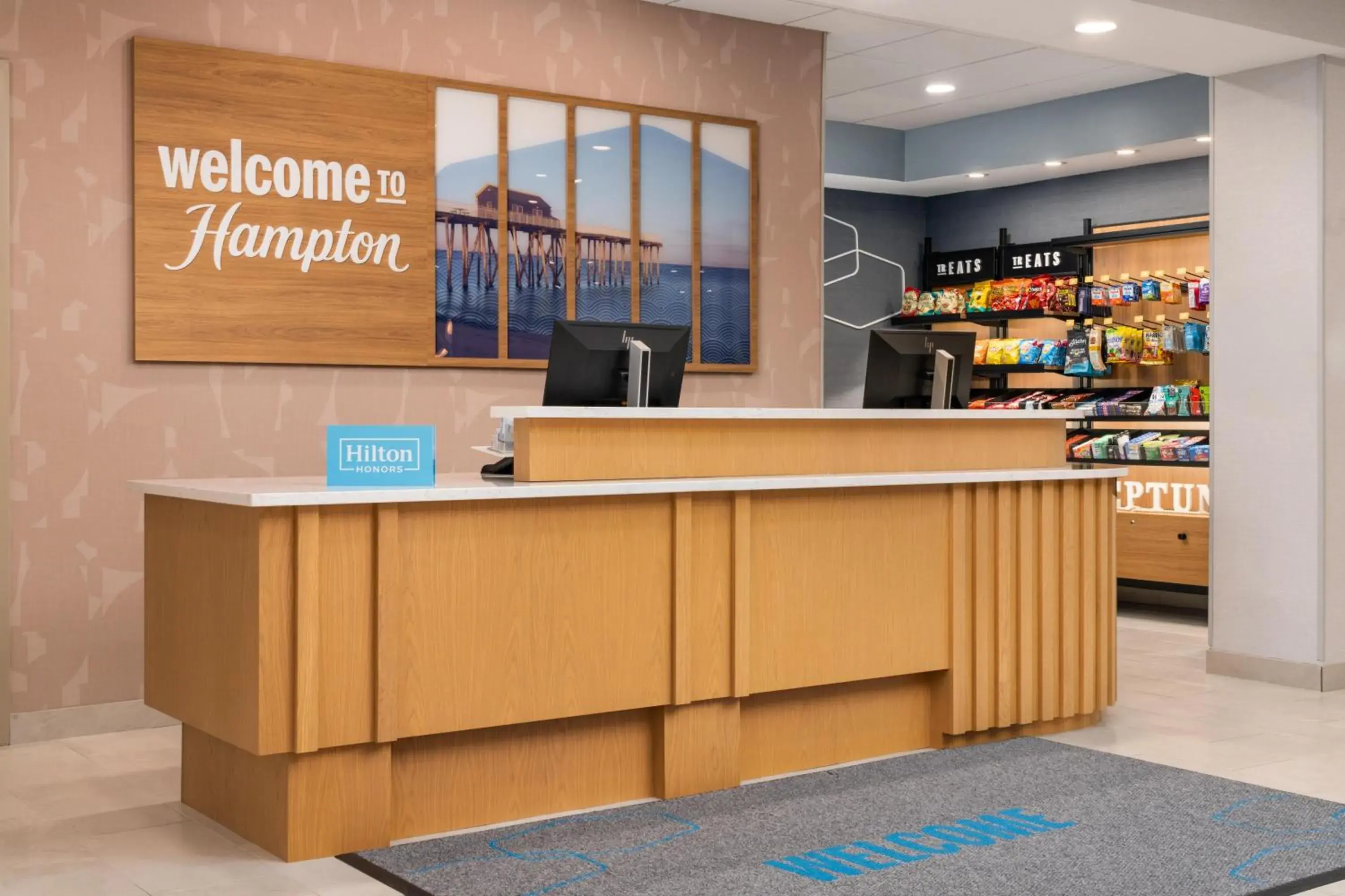 Lobby or reception in Hampton Inn Neptune Lobby or reception in Hampton Inn Neptune