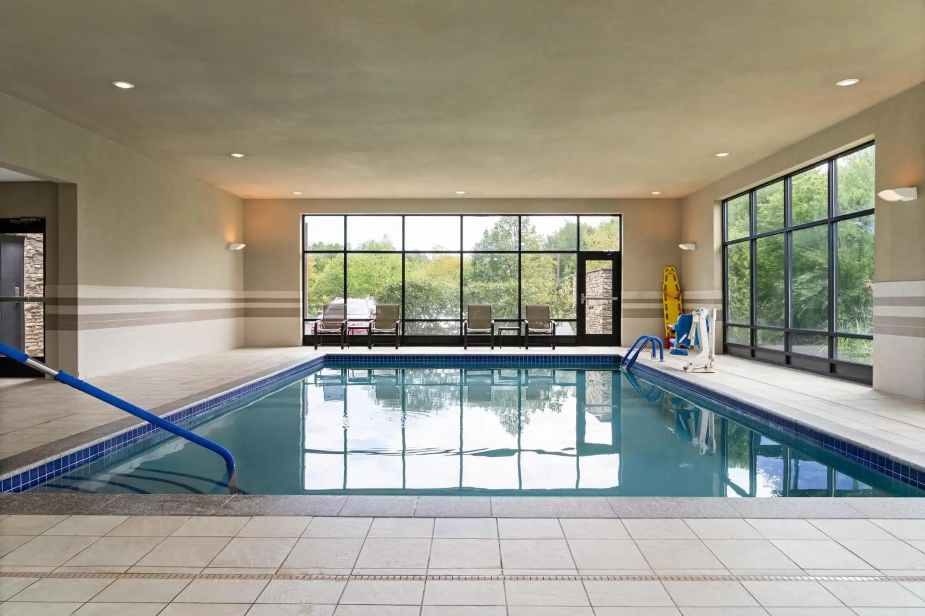 Pool view in Hampton Inn Neptune Pool view in Hampton Inn Neptune