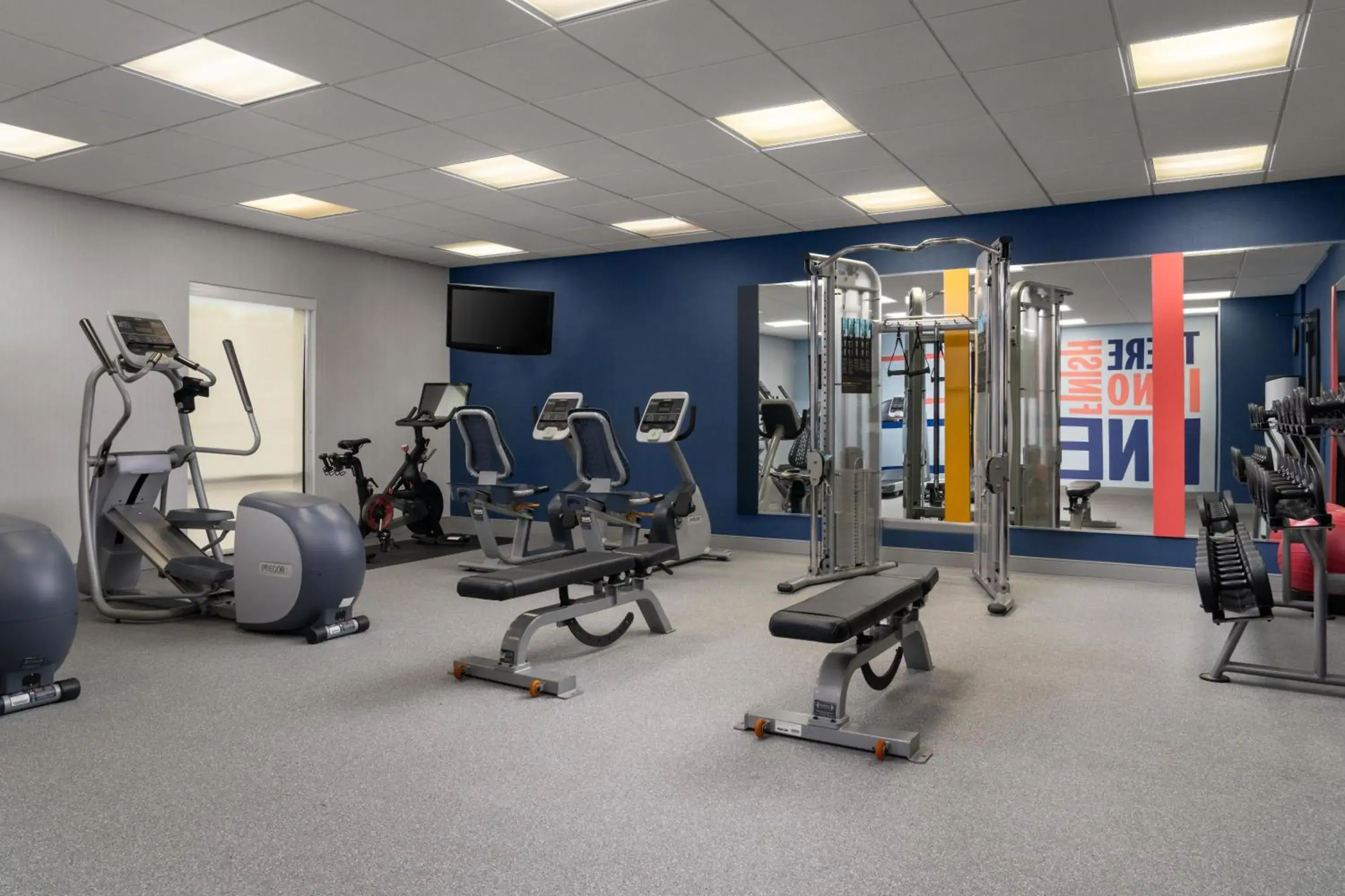 Fitness centre/facilities in Hampton Inn Neptune Fitness centre/facilities in Hampton Inn Neptune