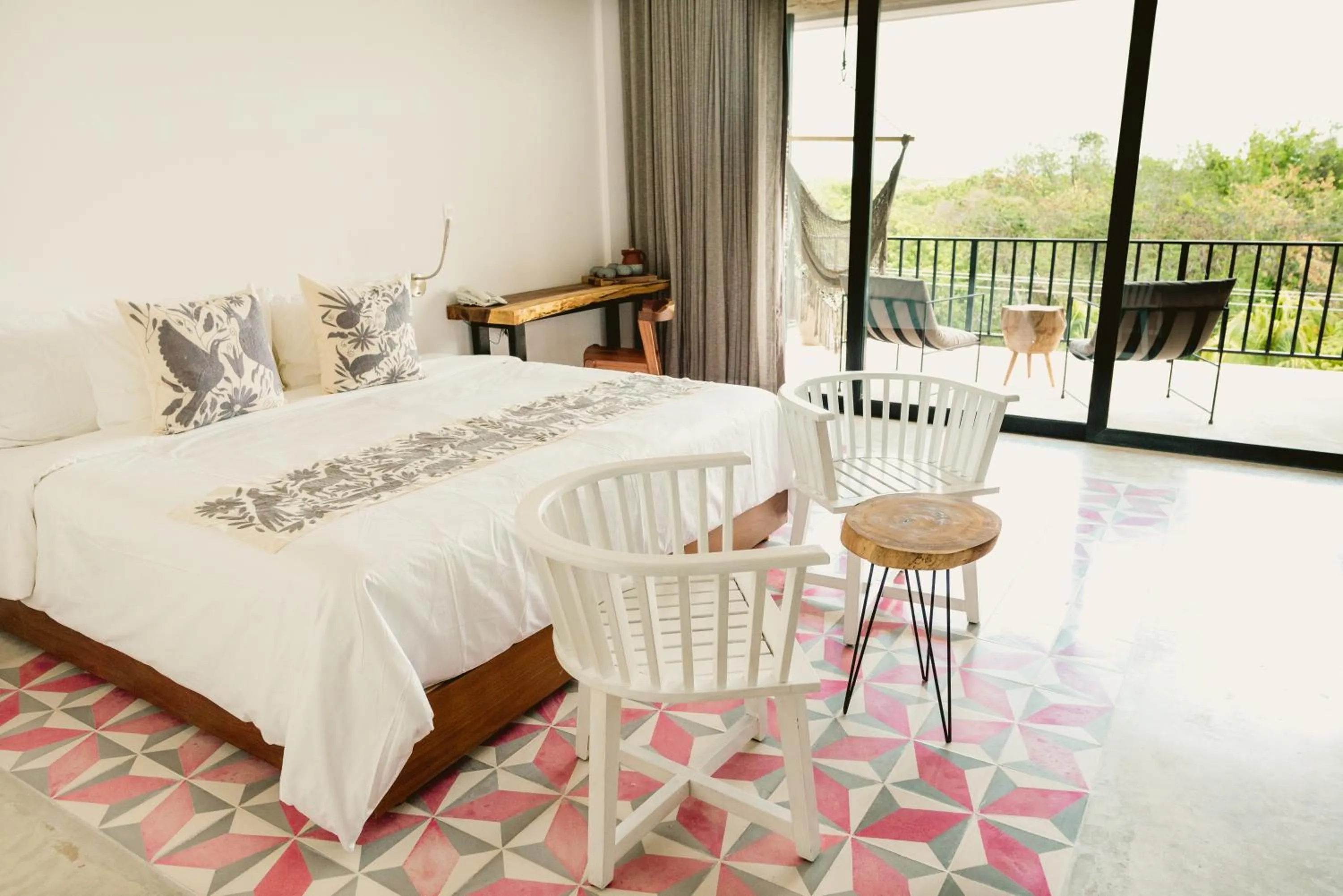 Bed in Hotel B Unique