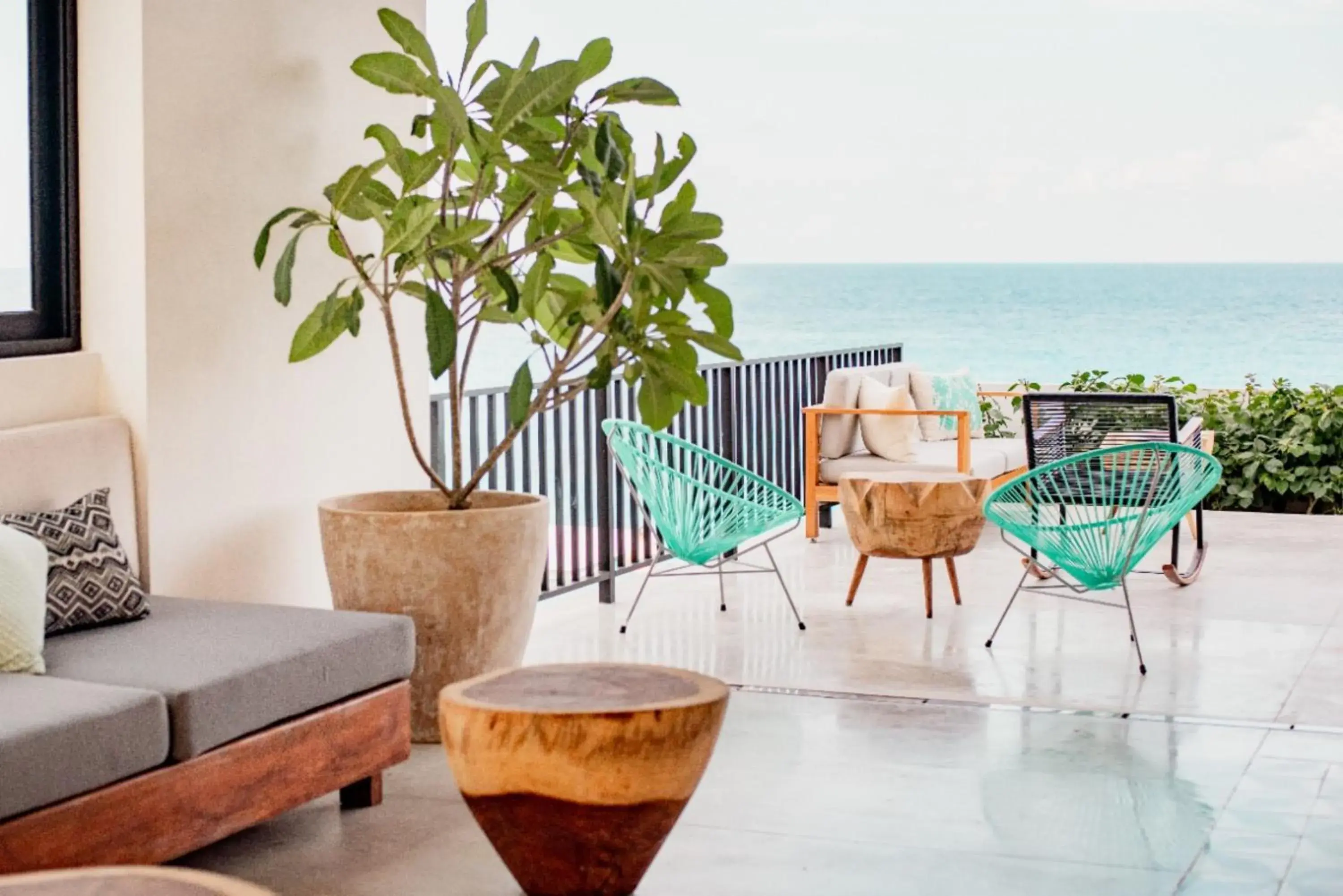 Lobby or reception in Hotel B Unique Lobby or reception in Hotel B Unique