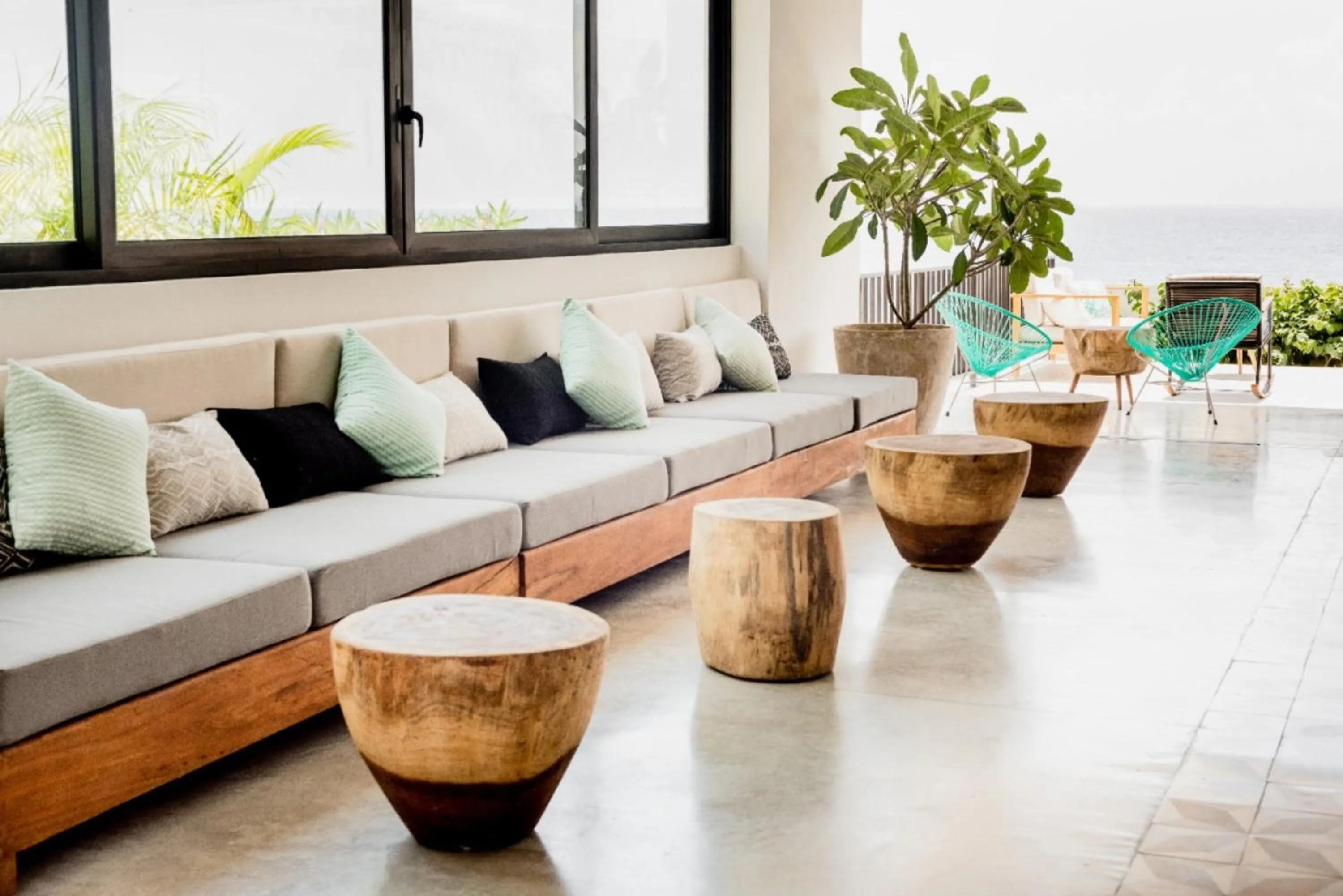 Lobby or reception in Hotel B Unique