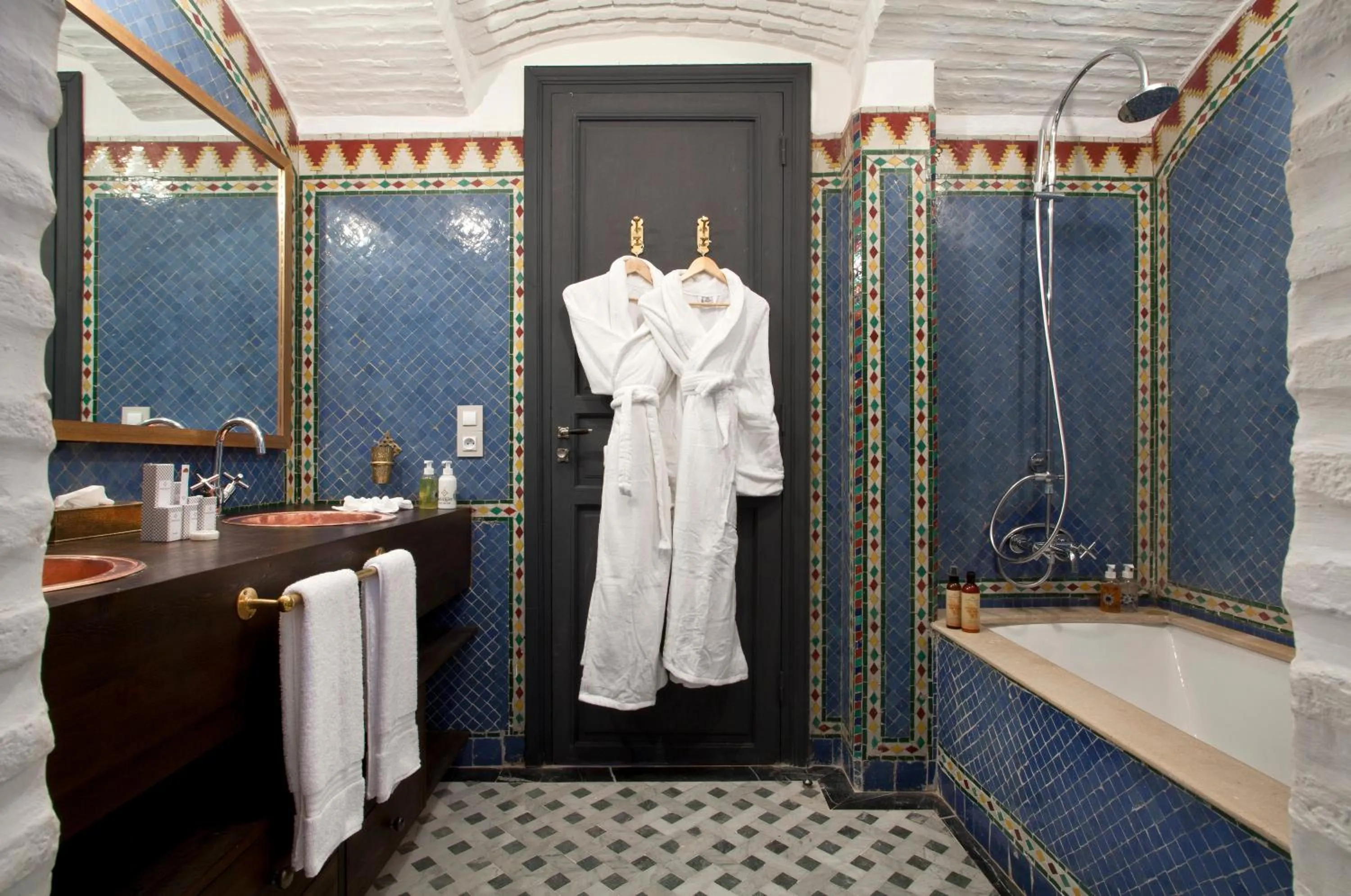 Bathroom in Palais de l'O - Maison d'hôtes
