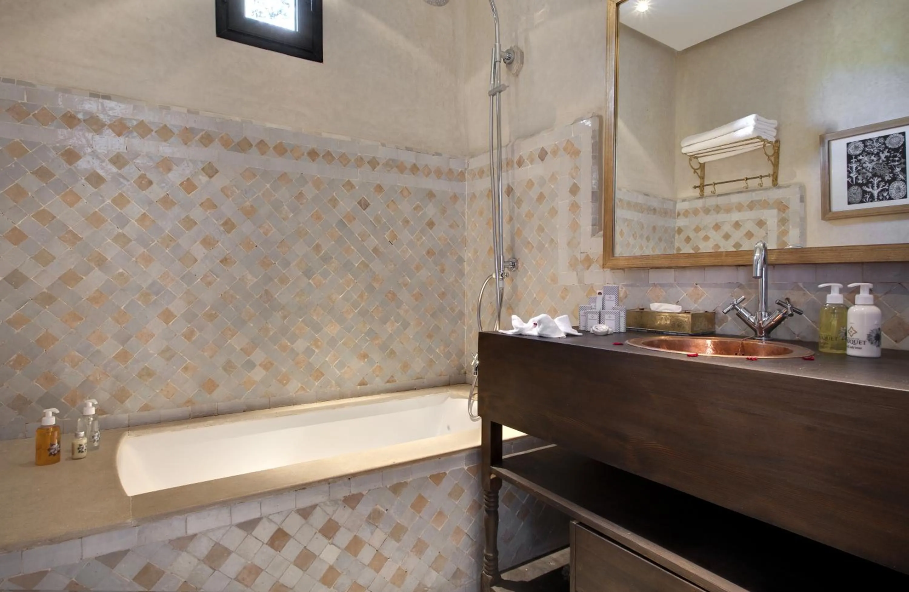 Bathroom in Palais de l'O - Maison d'hôtes