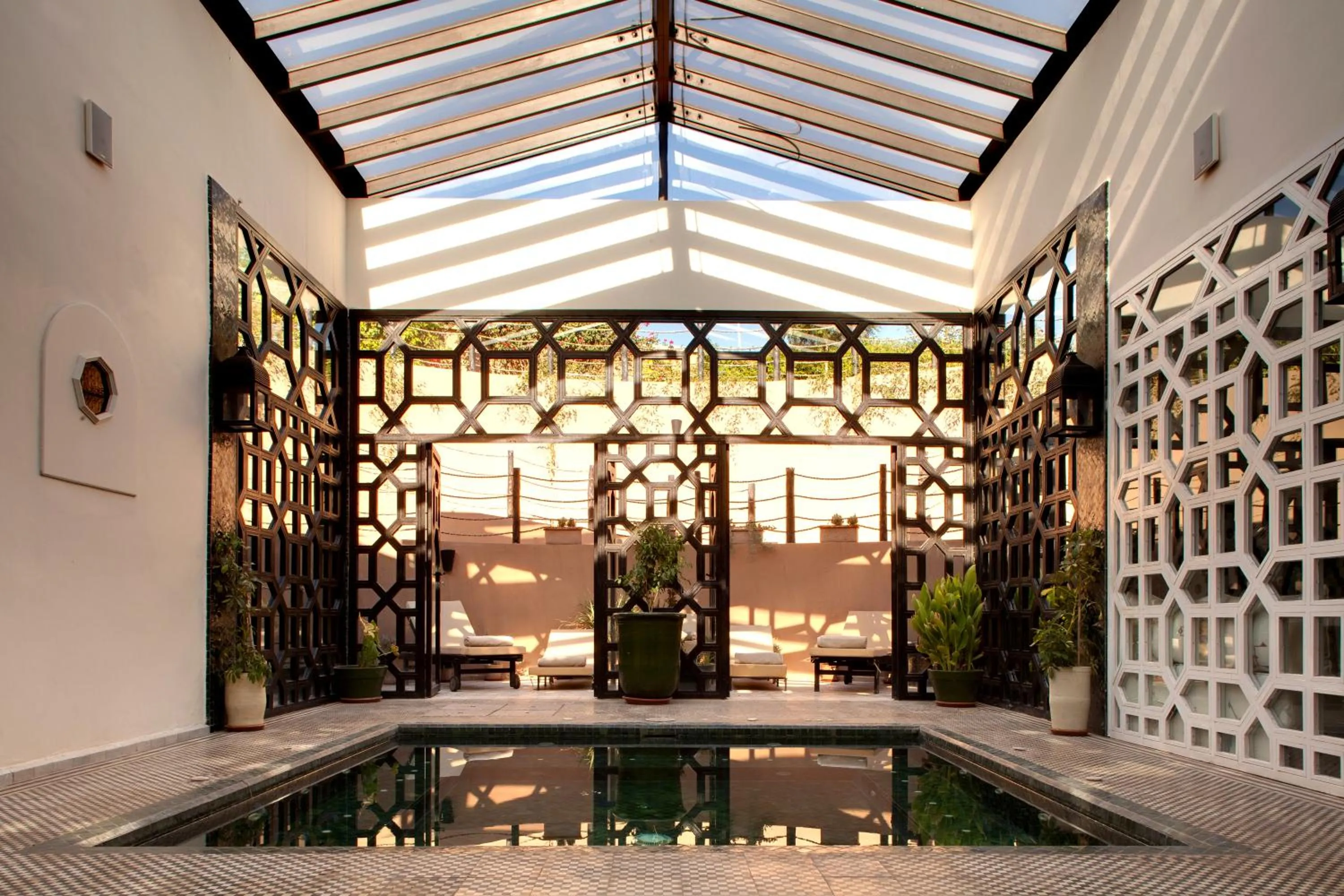 Spa and wellness centre/facilities in Palais de l'O - Maison d'hôtes