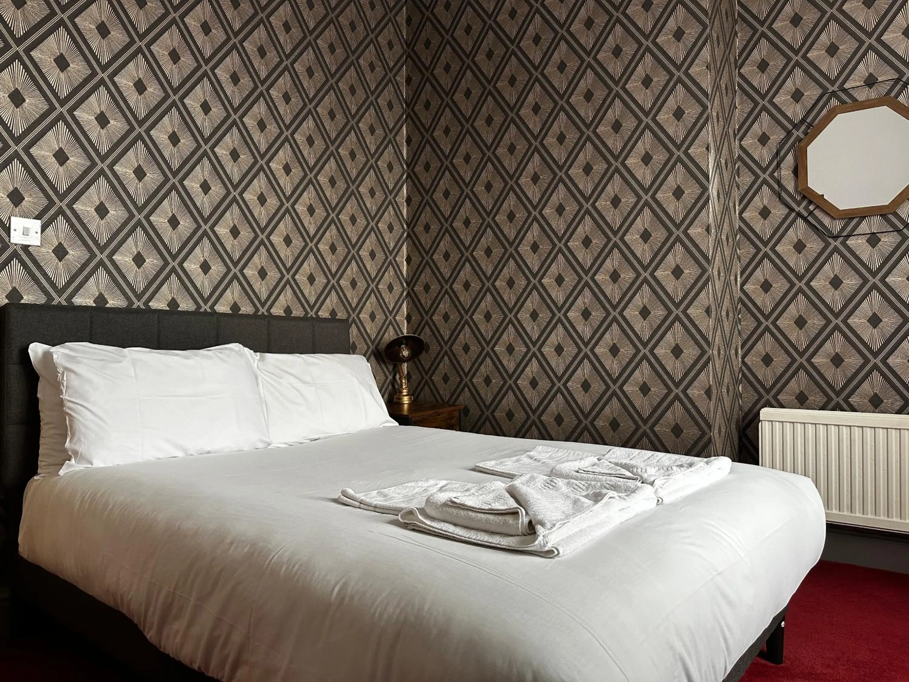 Bed in The Derby Hotel