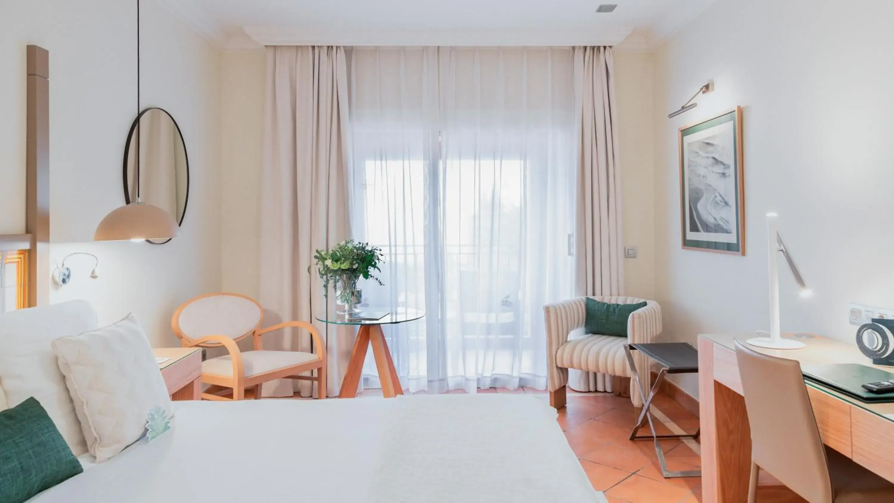 Bedroom, Bed in Bahia del Duque Bedroom, Bed in Bahia del Duque