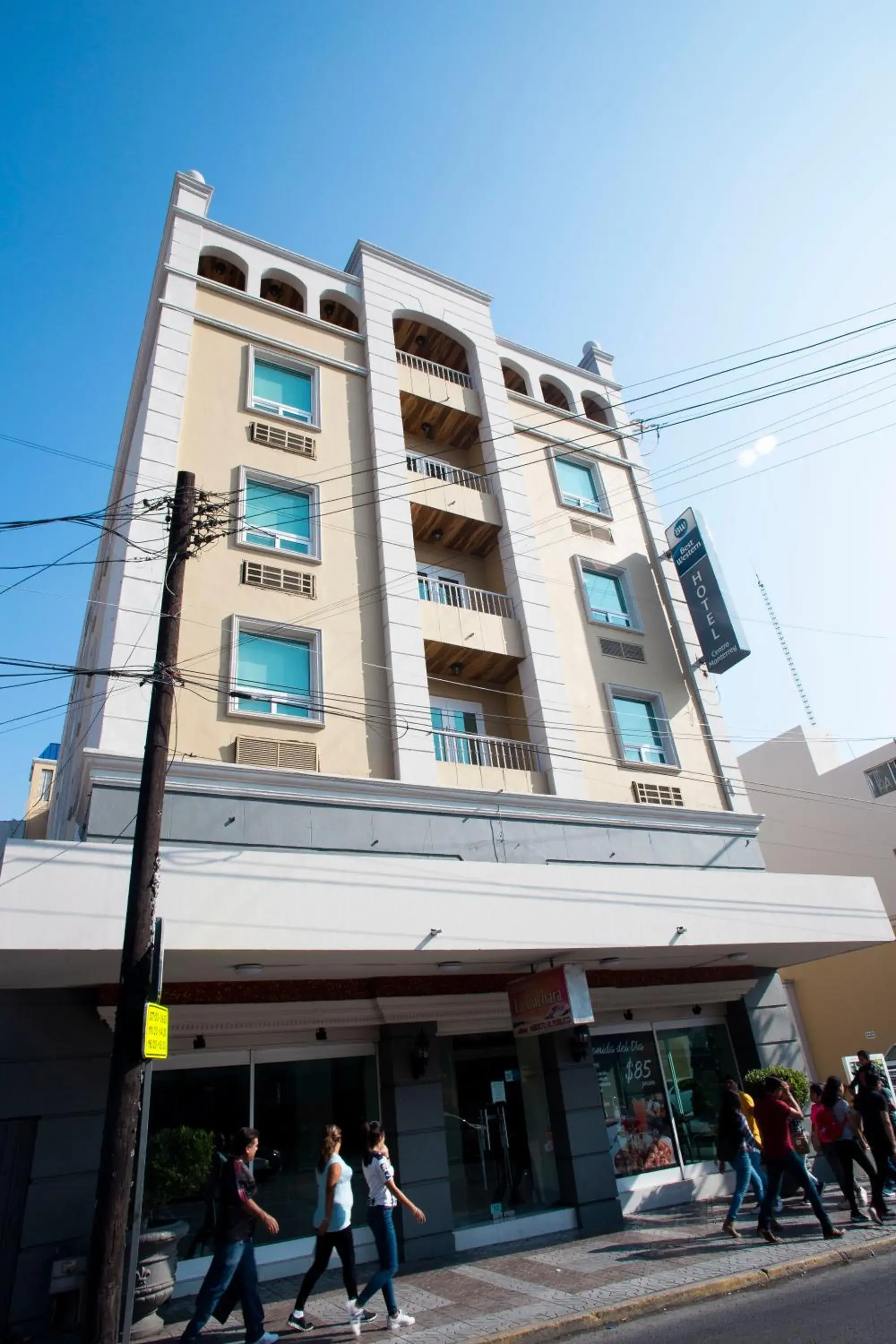 Property building in Best Western Centro Monterrey Property building in Best Western Centro Monterrey