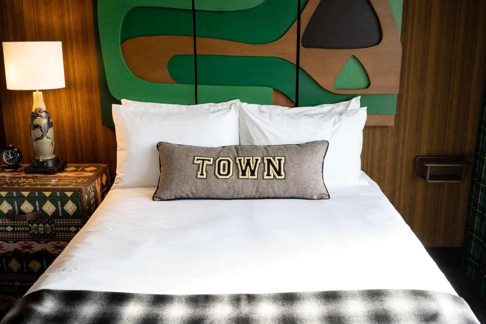 Bed in Graduate by Hilton Eugene