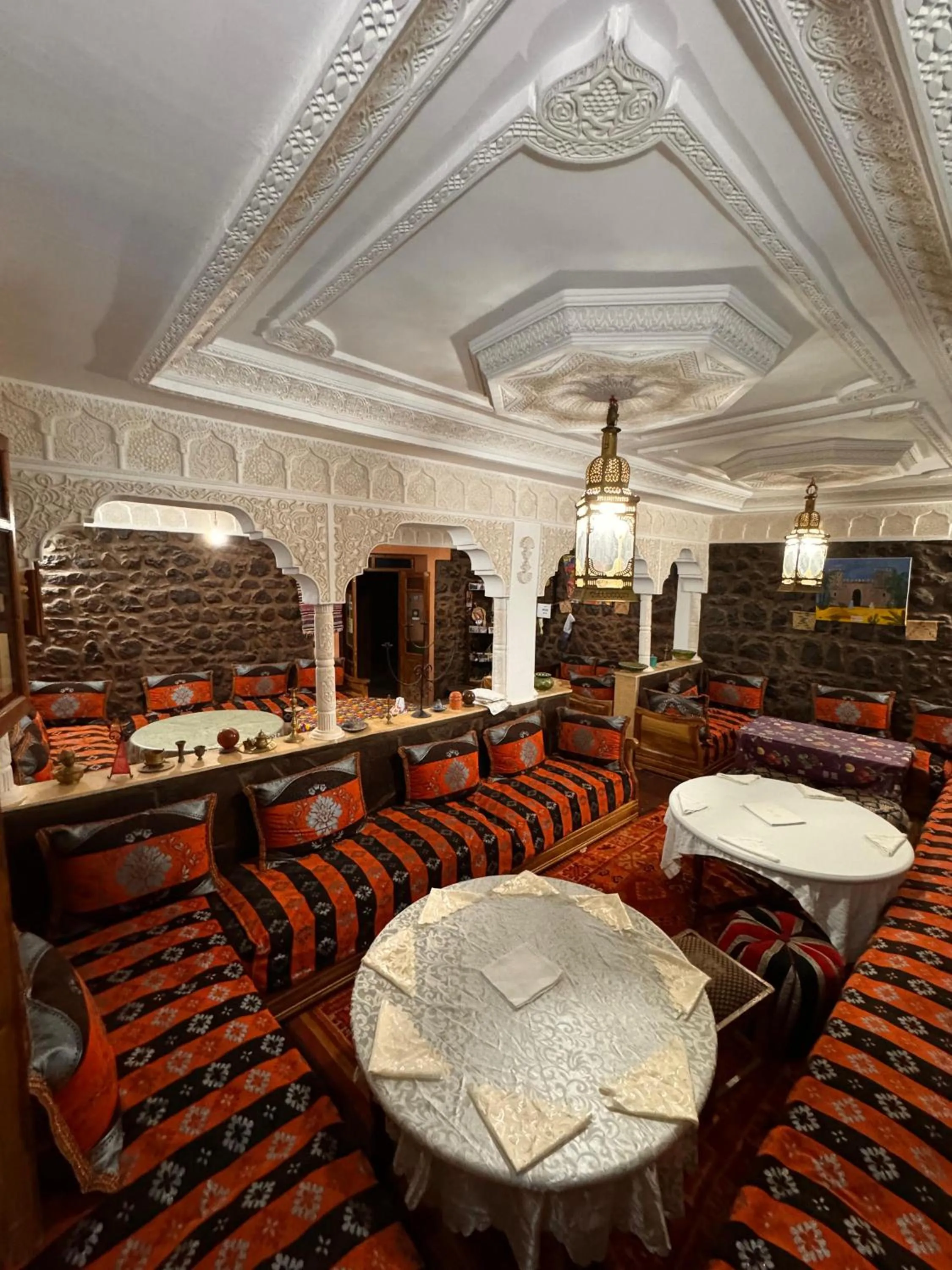 Restaurant/places to eat in Gite Tizi Mizik