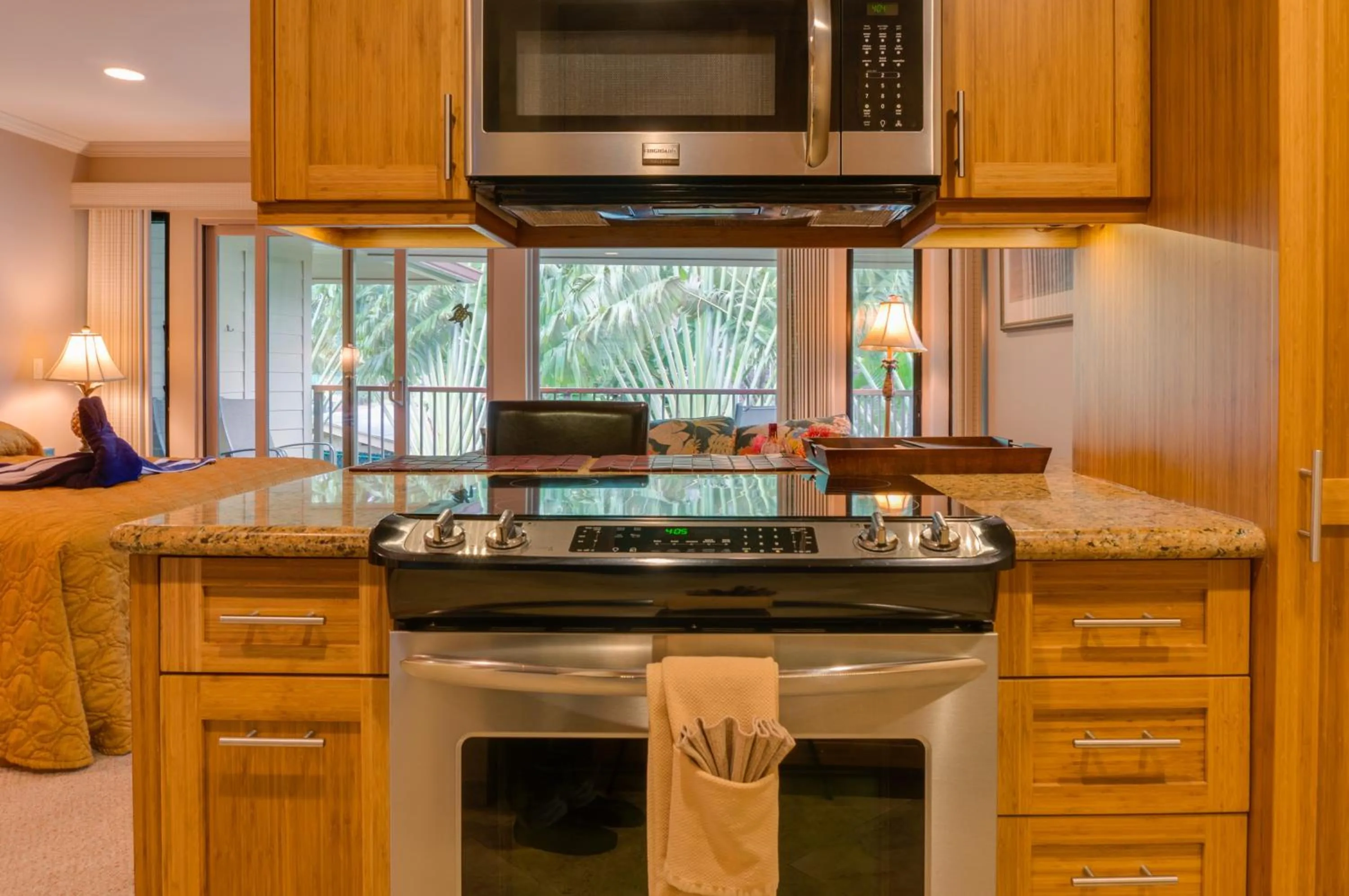 Kitchen or kitchenette in Hale Napili