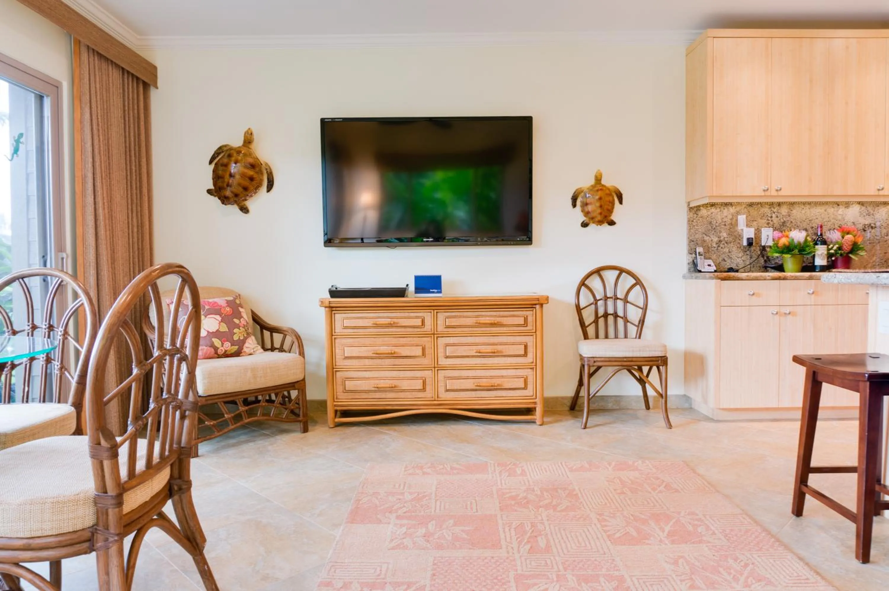 Living room in Hale Napili