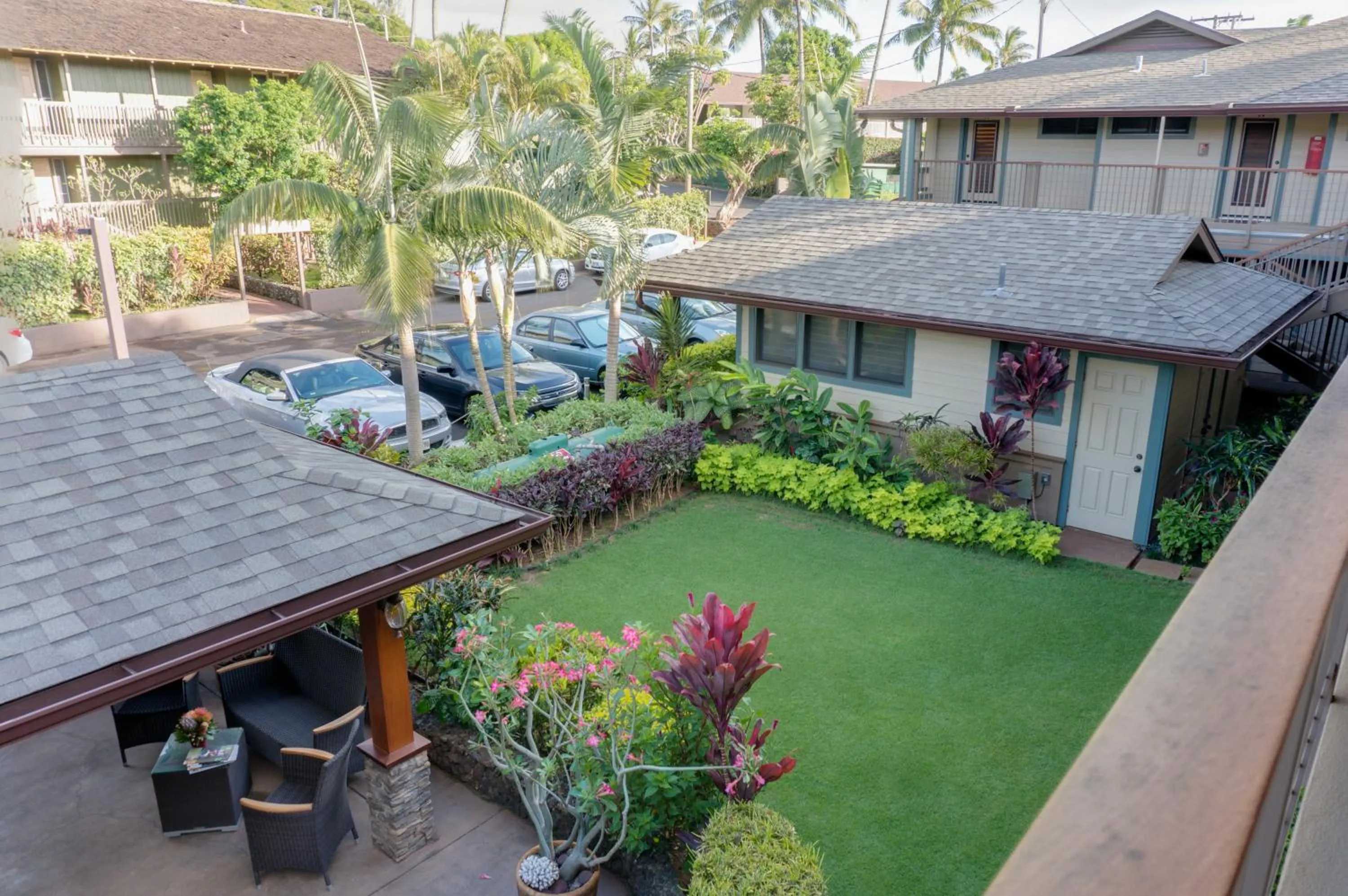 Property building in Hale Napili