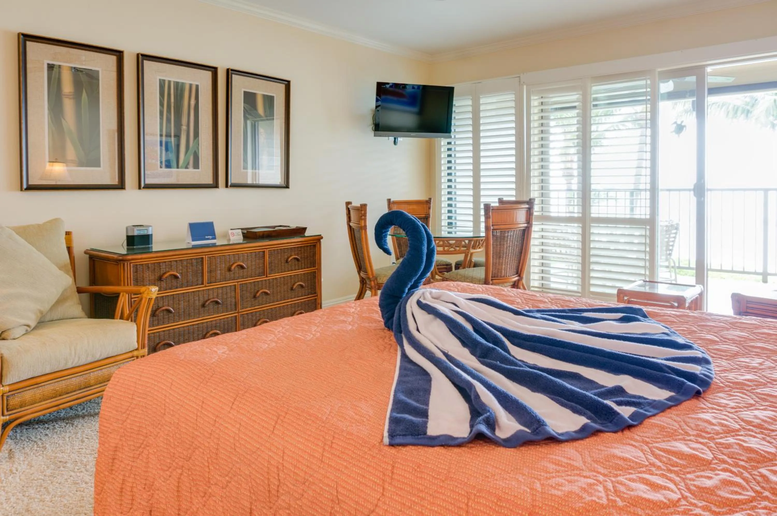 Bed in Hale Napili