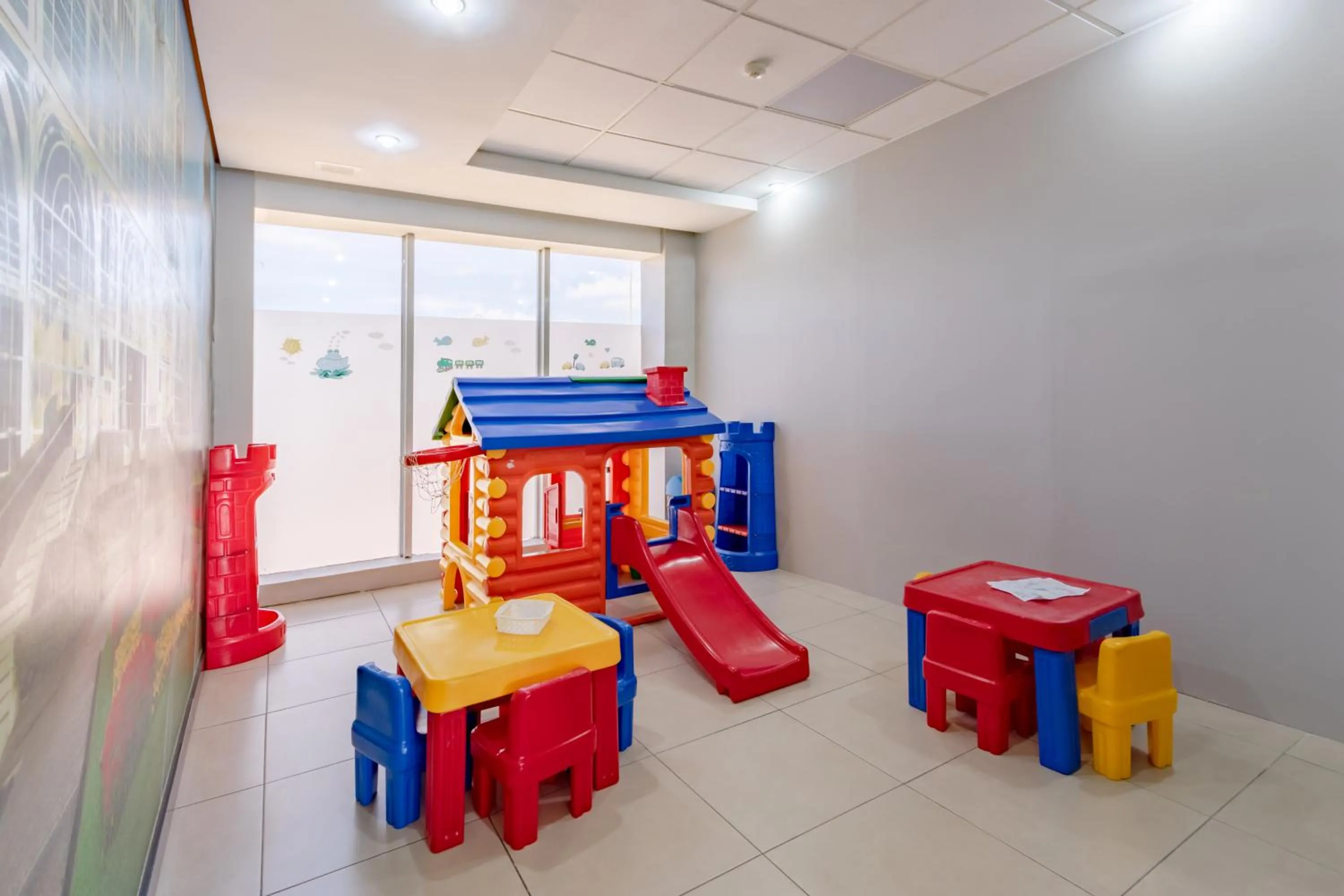 Children play ground in Bristol Portal do Iguaçu Curitiba Aeroporto