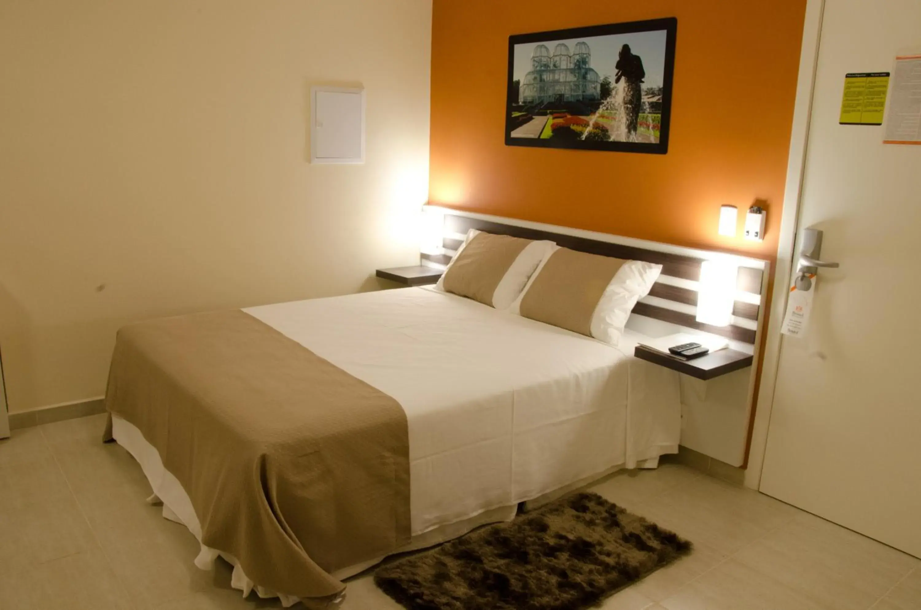 Bedroom, Bed in Bristol Portal do Iguaçu Curitiba Aeroporto Bedroom, Bed in Bristol Portal do Iguaçu Curitiba Aeroporto