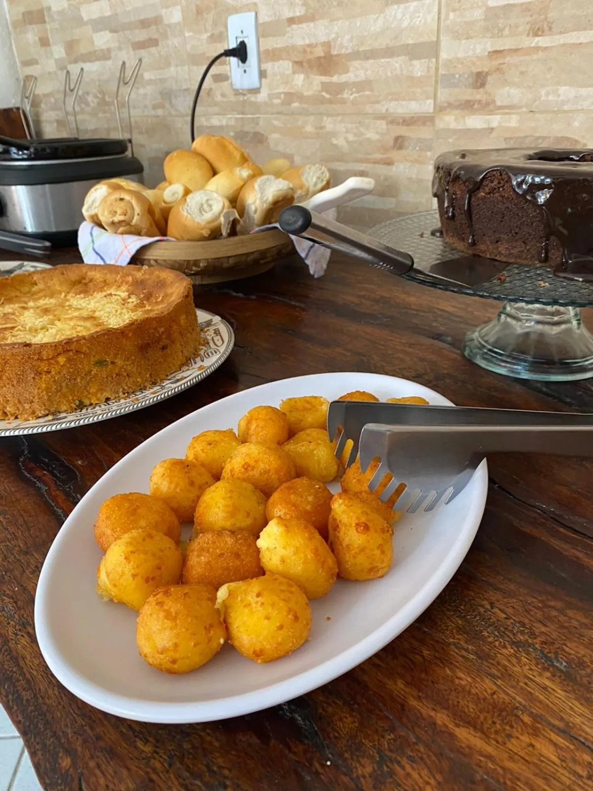Continental breakfast in Pousada Doce Abiu