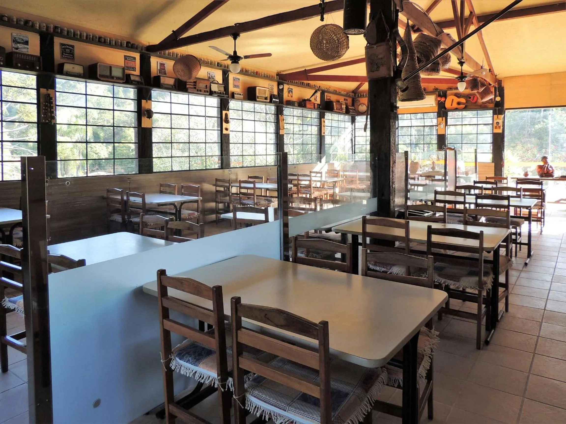 Restaurant/places to eat in Pousada Juriti - Eco Hotel