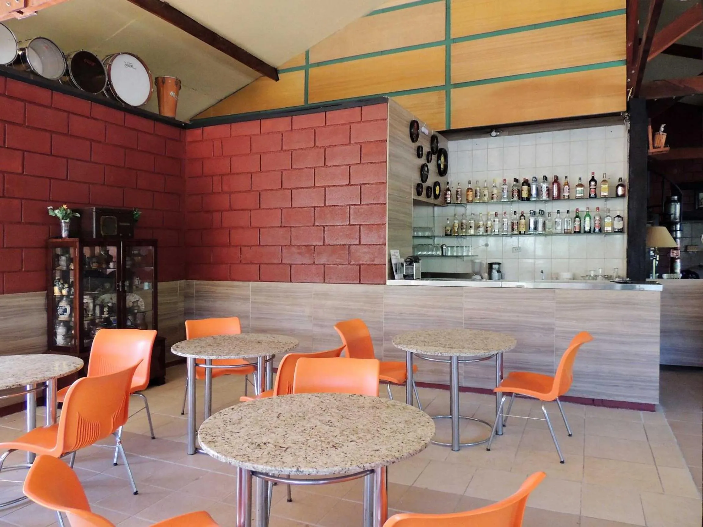 Lounge or bar in Pousada Juriti - Eco Hotel