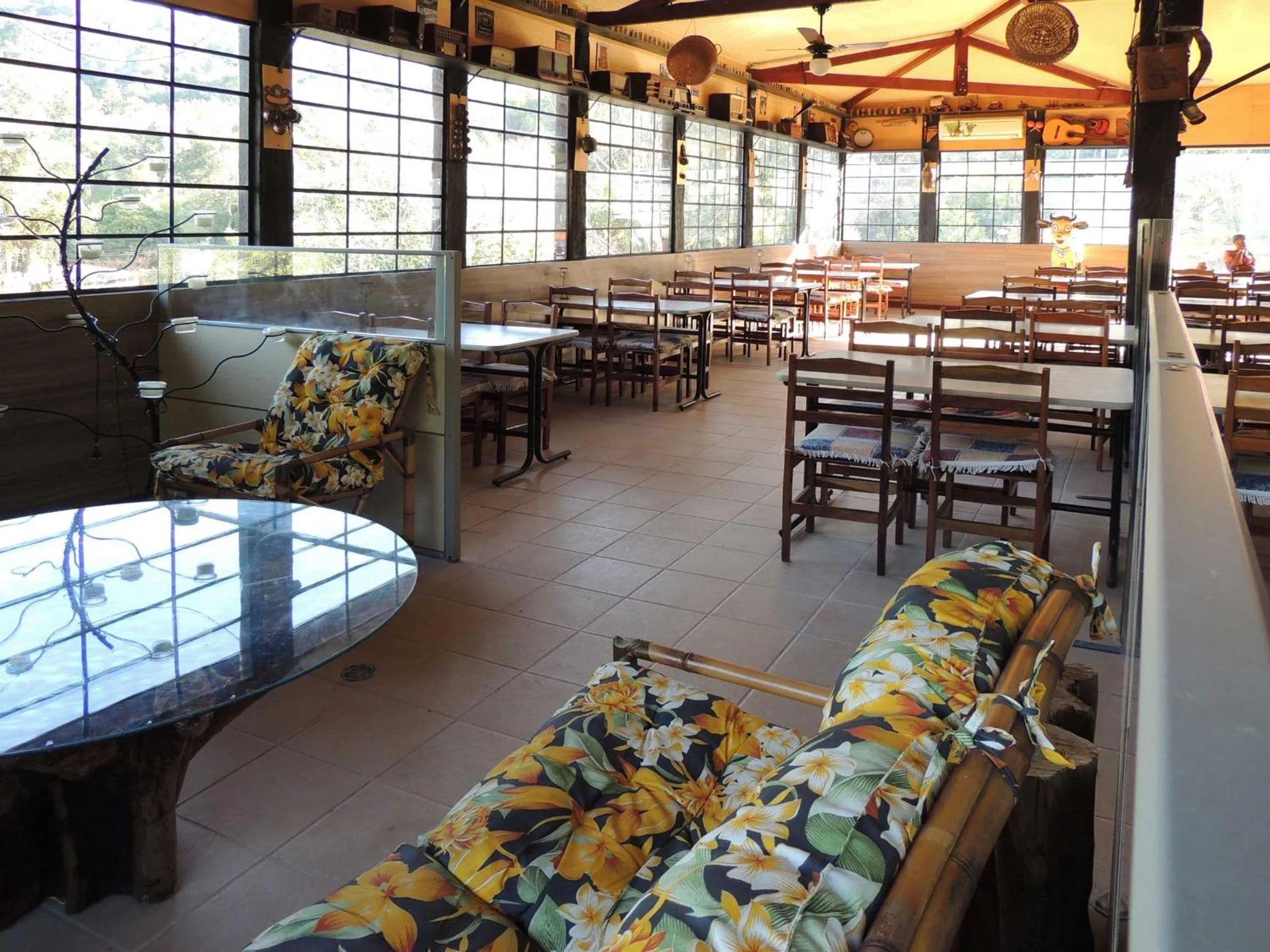 Restaurant/places to eat in Pousada Juriti - Eco Hotel