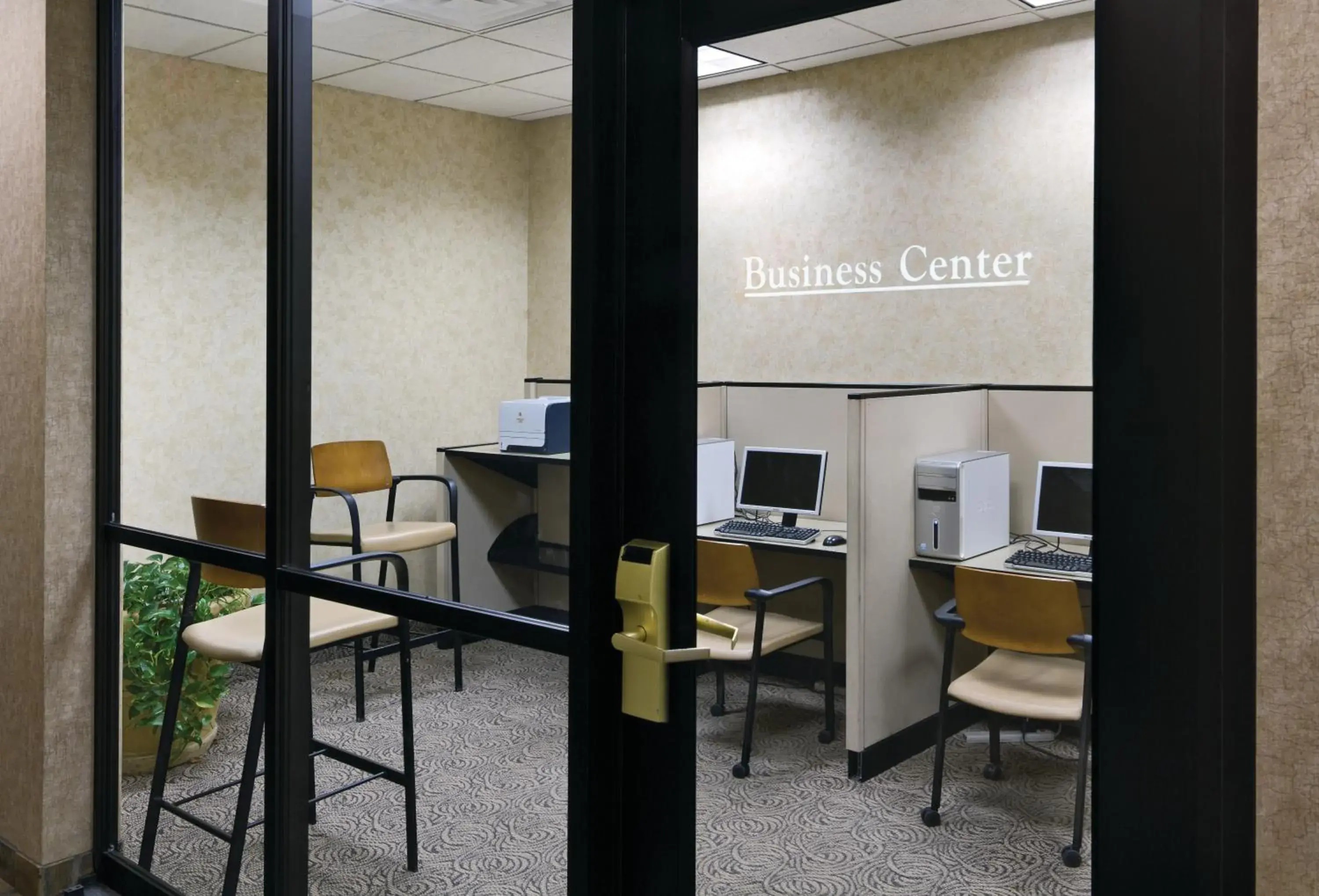 Business facilities in Bismarck Hotel and Conference Center