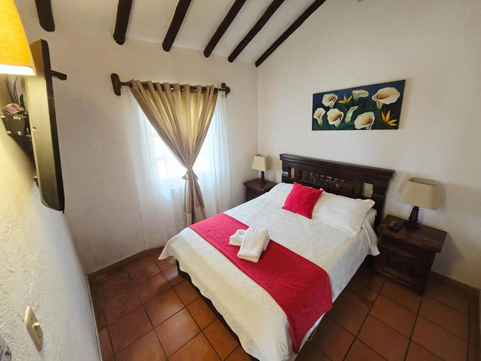 Photo of the whole room, Bed in Aparta Hotel El Refugio de María