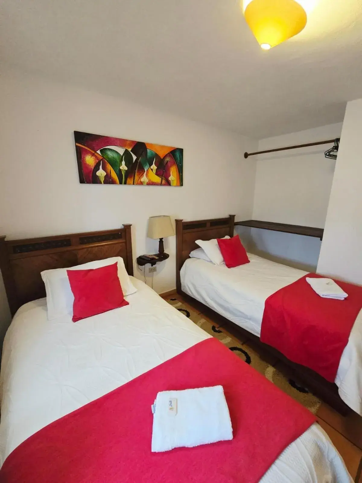 Standard Twin Room with Shared Bathroom in Aparta Hotel El Refugio de María Standard Twin Room with Shared Bathroom in Aparta Hotel El Refugio de María