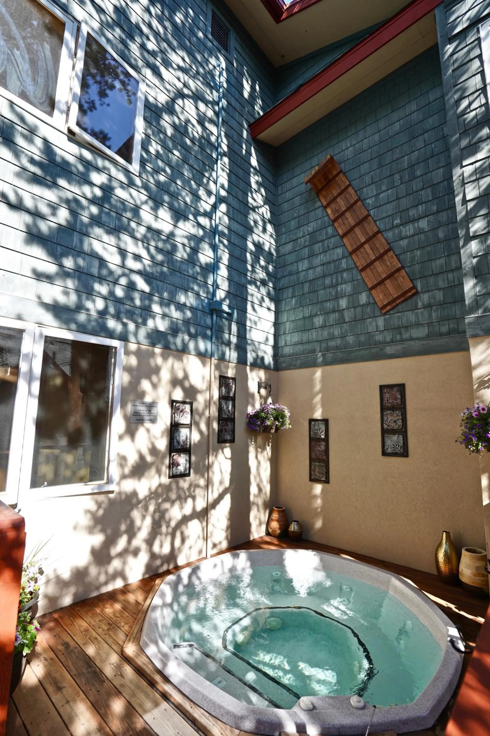 Frisco Inn on Galena