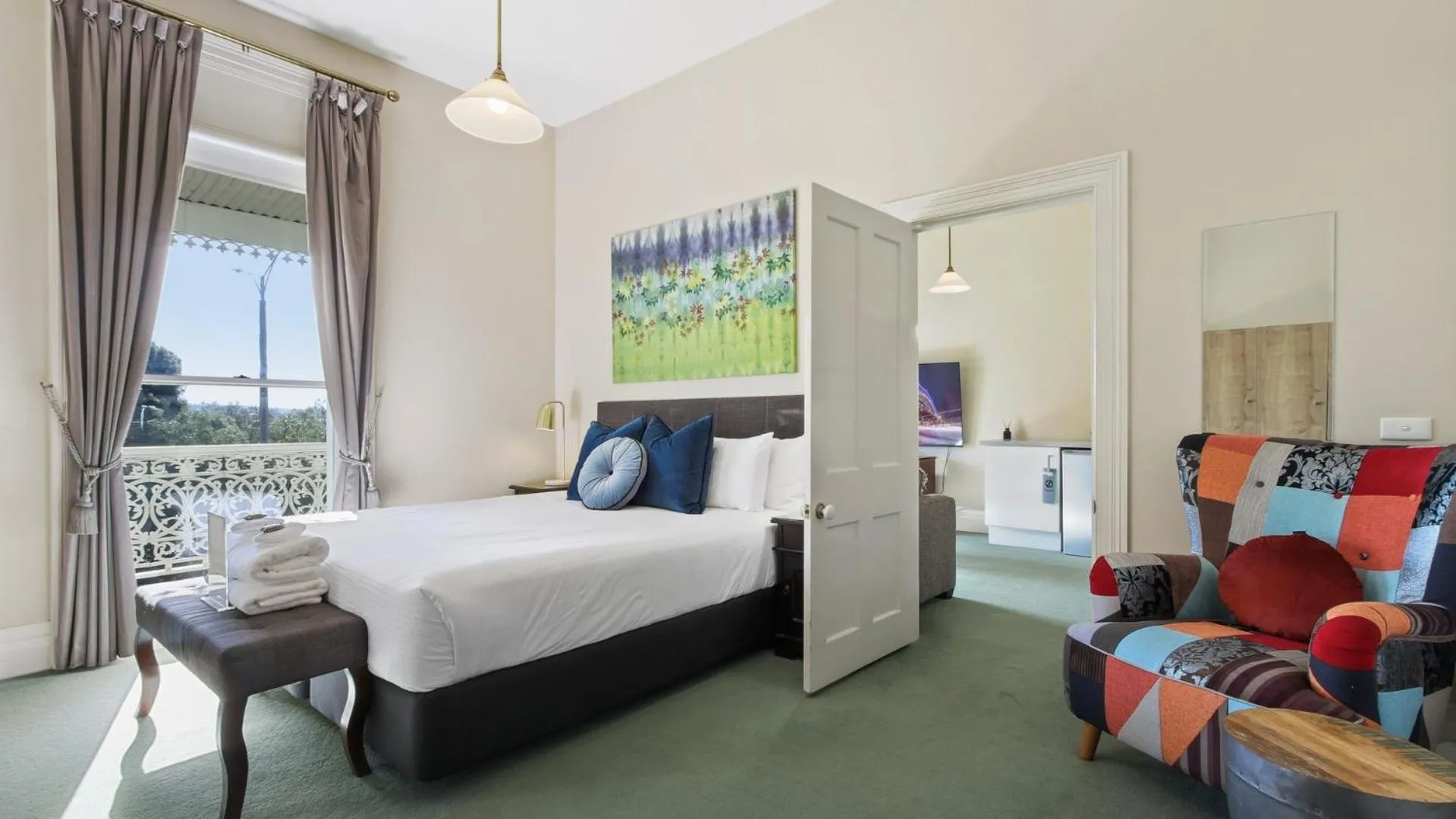 Bedroom, Bed in The Riversleigh