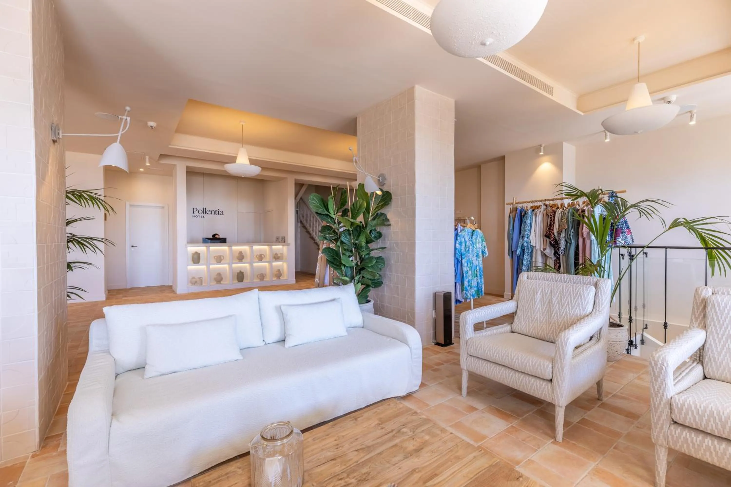 Lobby or reception in Hoposa Pollentia - Adults Only
