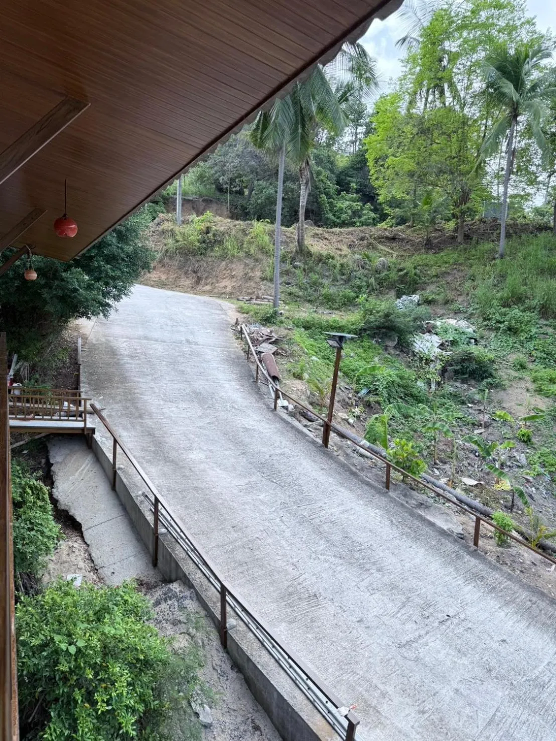 Street view in Nice Beach Resort Koh Pha-ngan