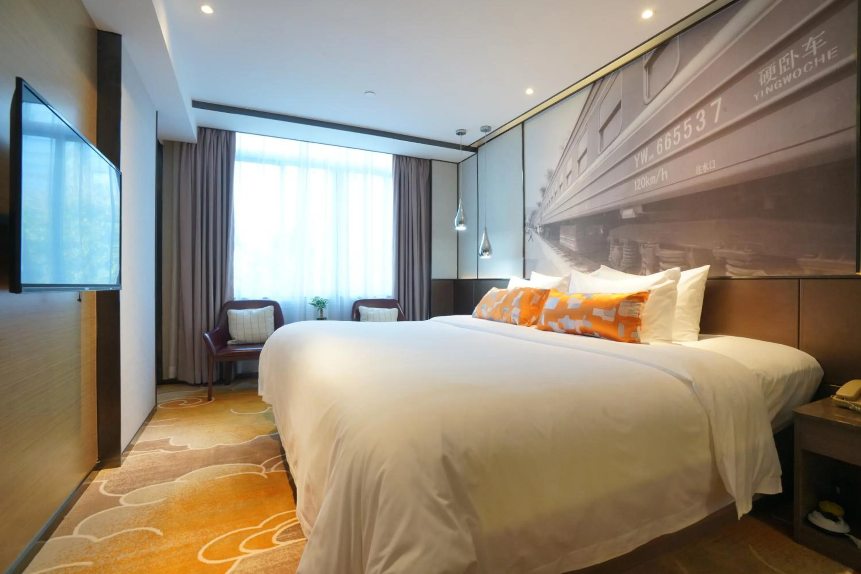 Bed in Guangdong Baiyun City Hotel