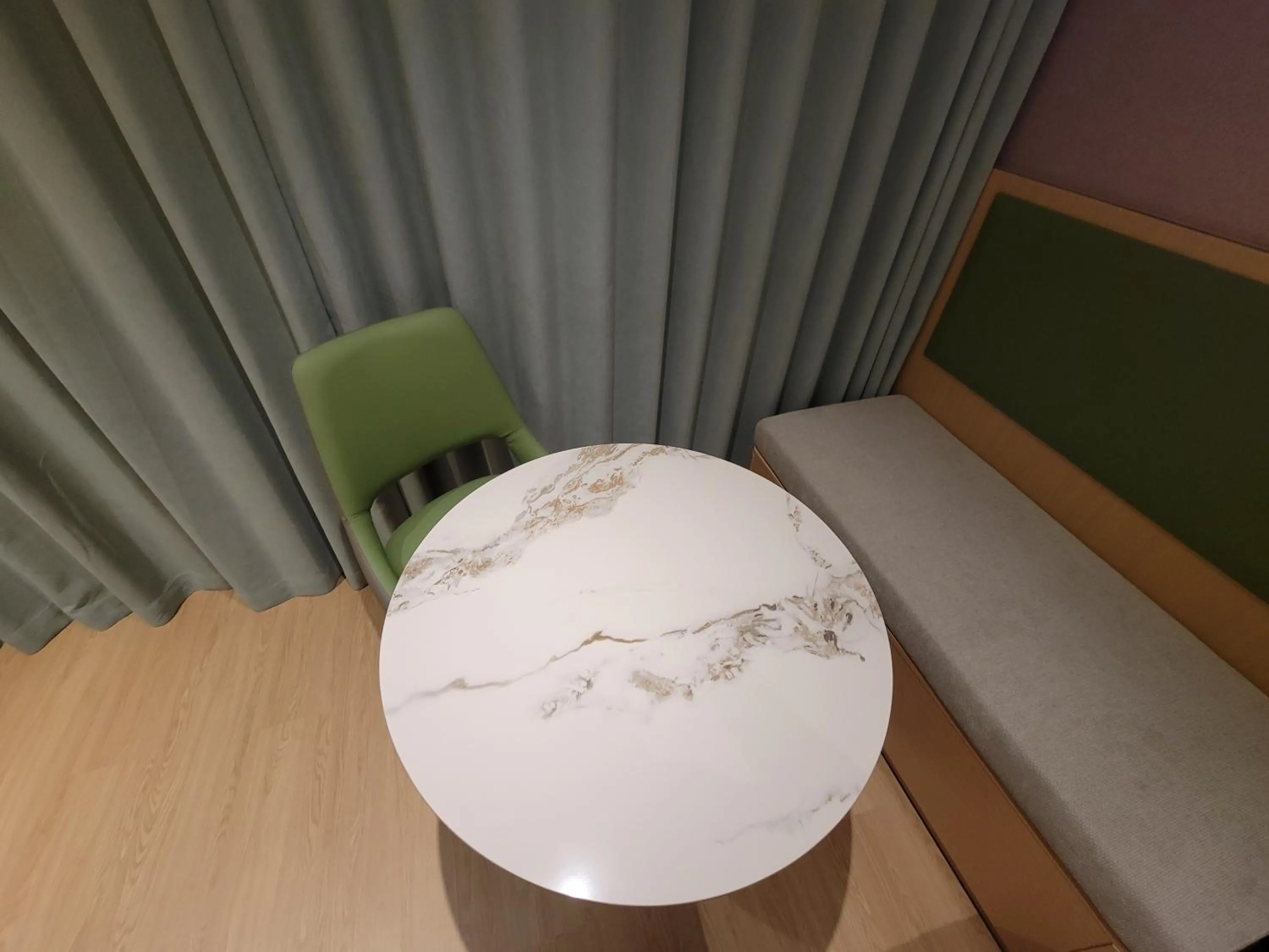 Guangdong Baiyun City Hotel