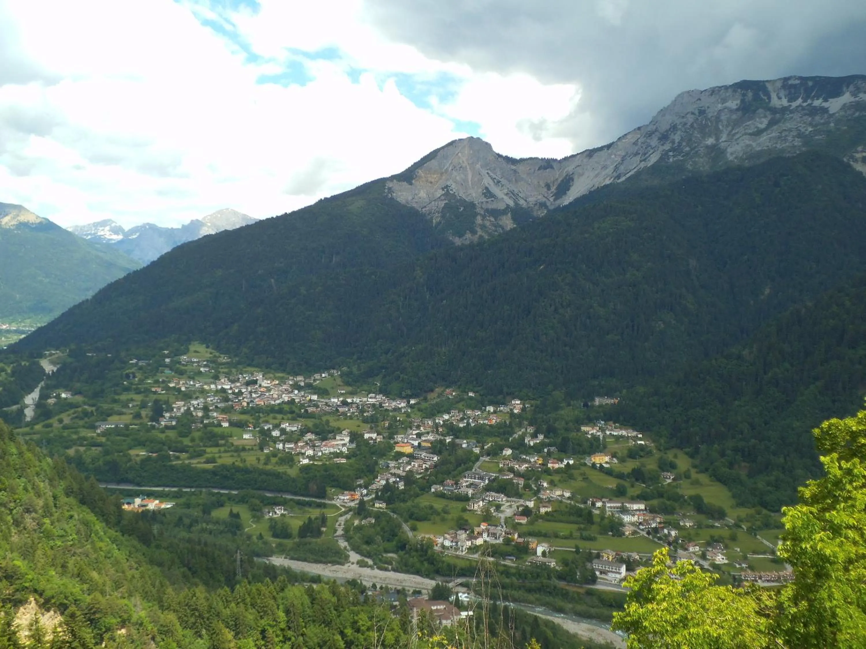 Mountain view in Hotel Centro Benessere Gardel