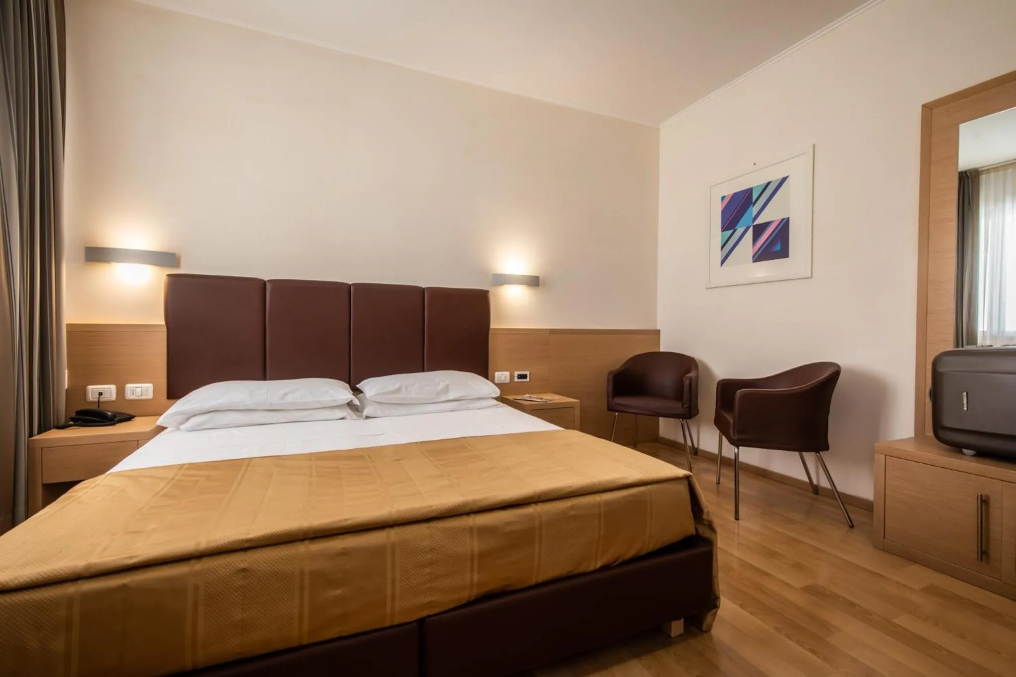 Bedroom, Bed in Hotel Centro Benessere Gardel