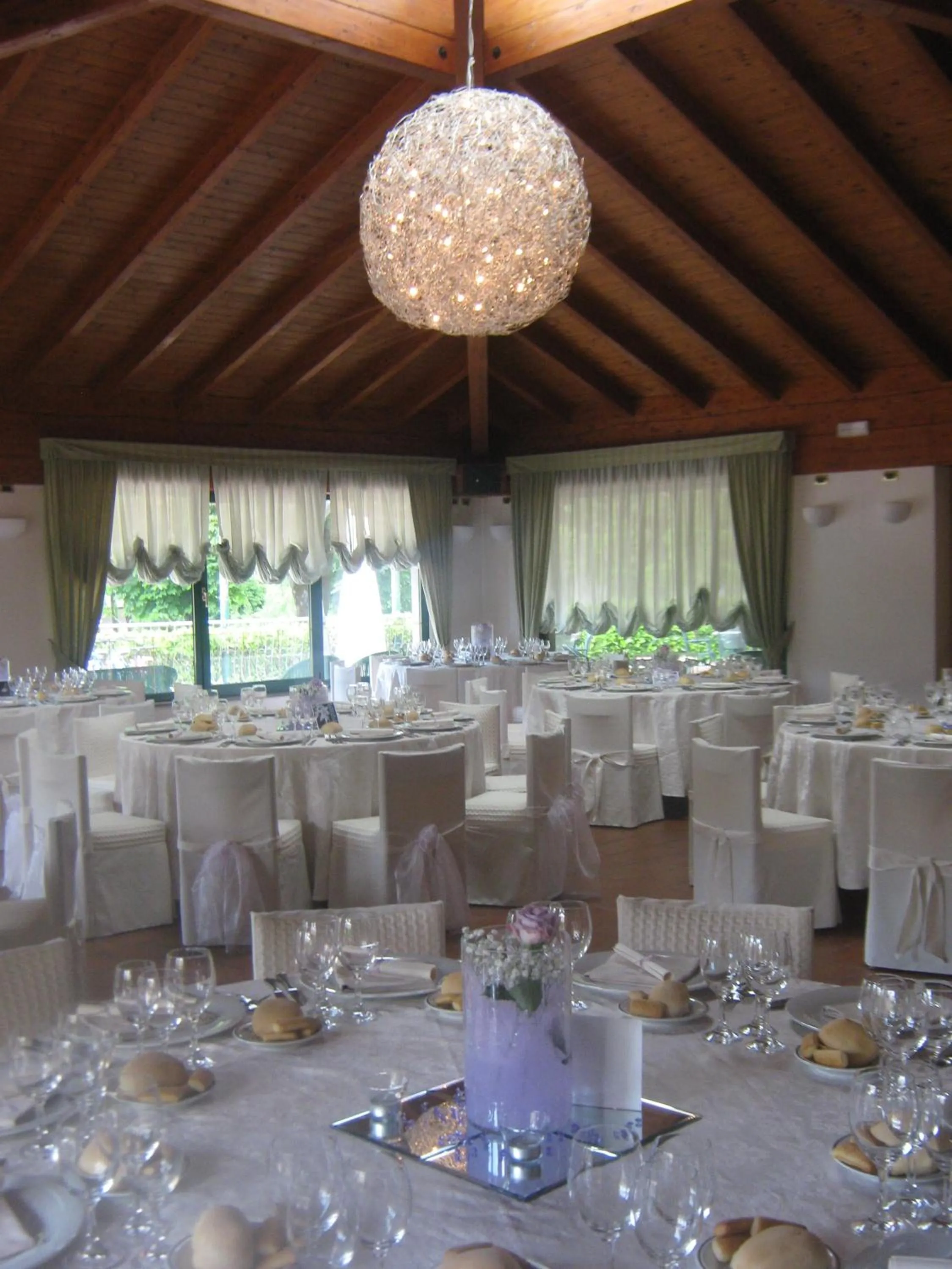 Restaurant/places to eat in Hotel Centro Benessere Gardel