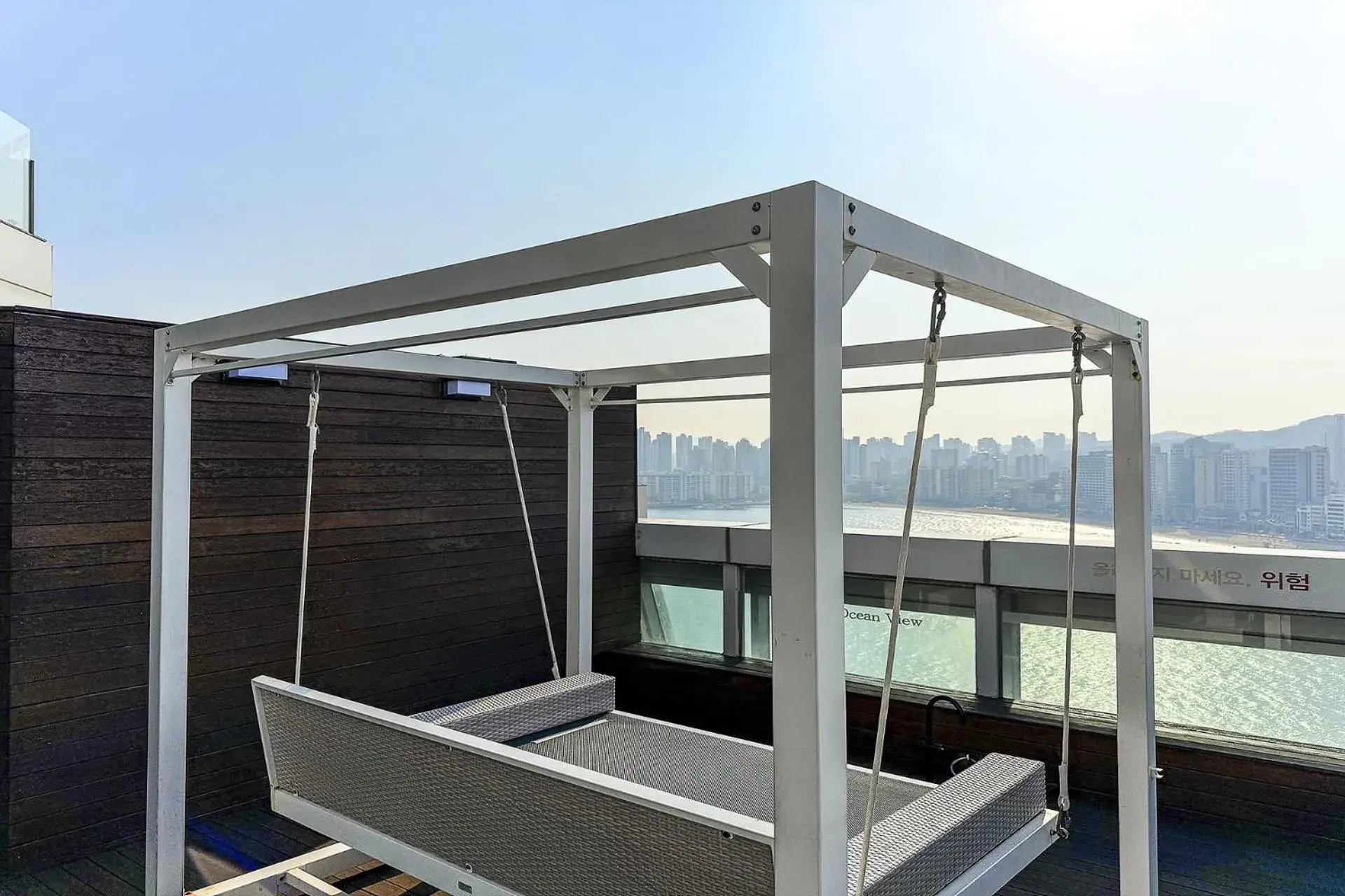 Double Room with Balcony and Sea View in Gwanganri HOTEL OCEANVIEW Double Room with Balcony and Sea View in Gwanganri HOTEL OCEANVIEW