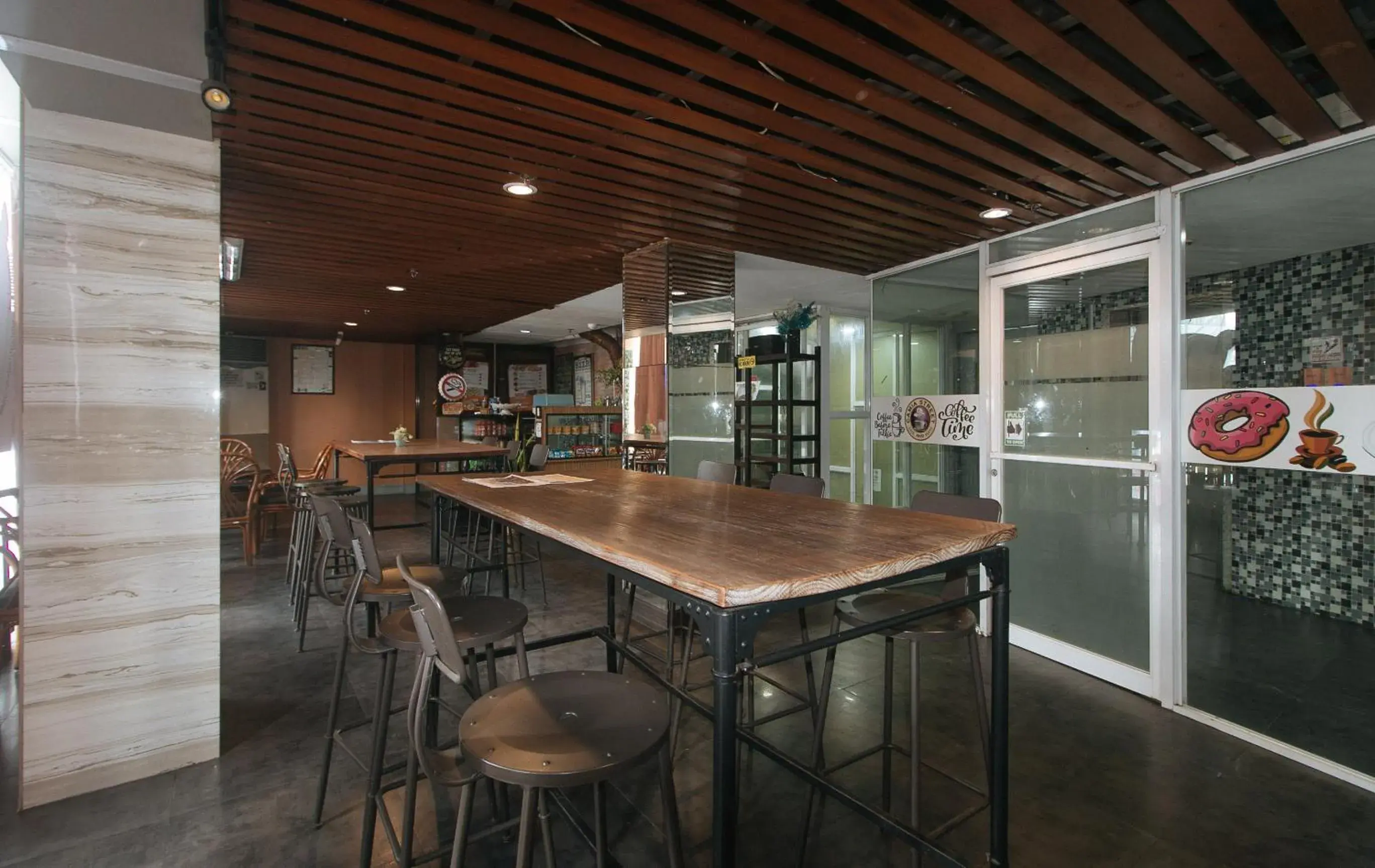 Restaurant/places to eat in RedDoorz Plus New Era Budget Hotel Mandaue former RedDoorz Plus near UV Mandaue Cebu Restaurant/places to eat in RedDoorz Plus New Era Budget Hotel Mandaue former RedDoorz Plus near UV Mandaue Cebu