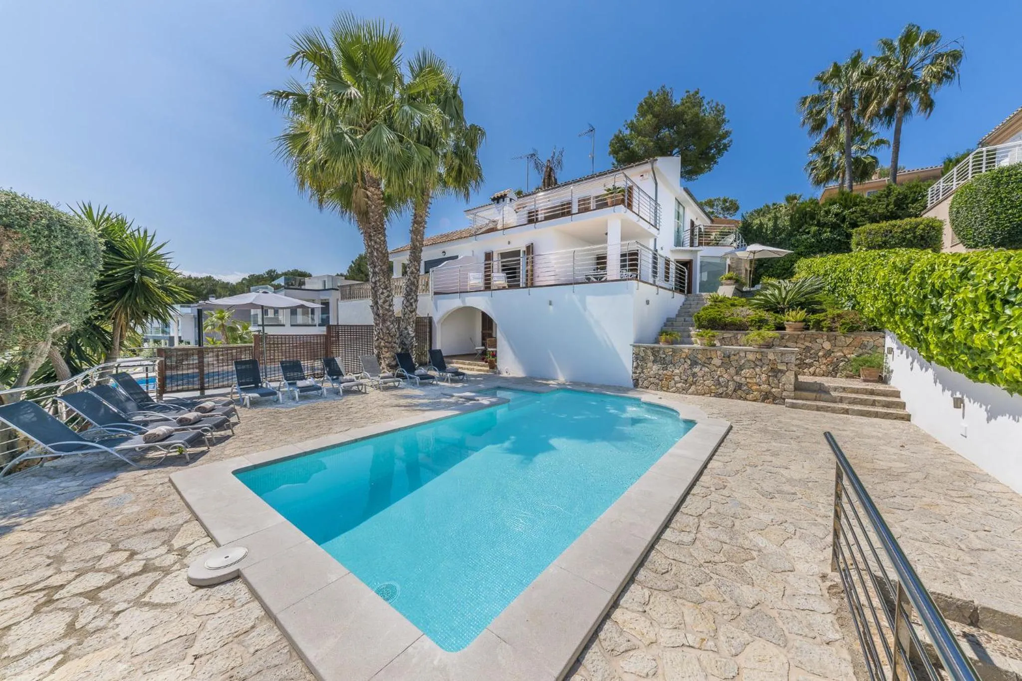 Villa Alcanada - Family only