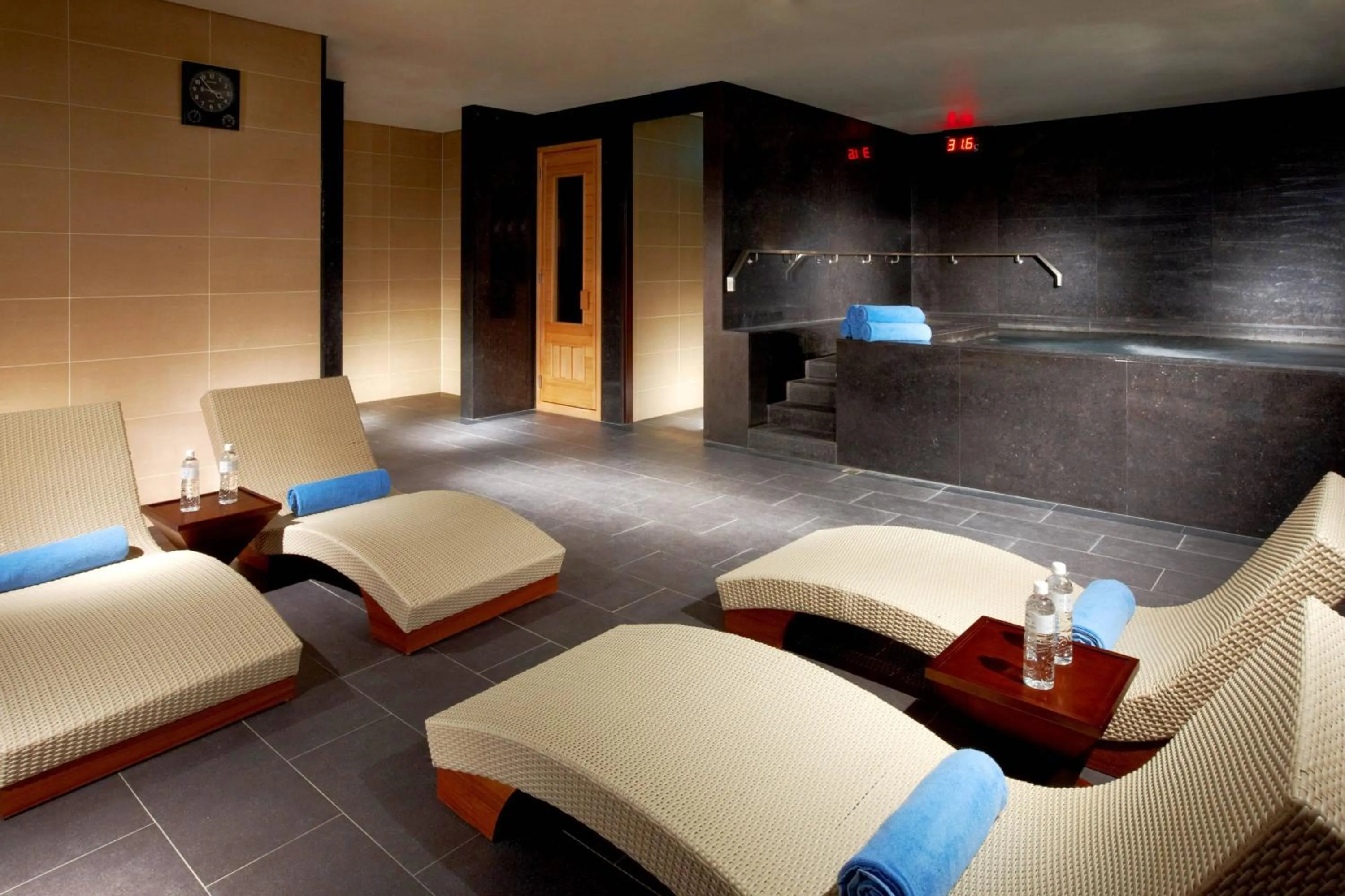 Fitness centre/facilities, Bed in Sheraton Hsinchu Hotel