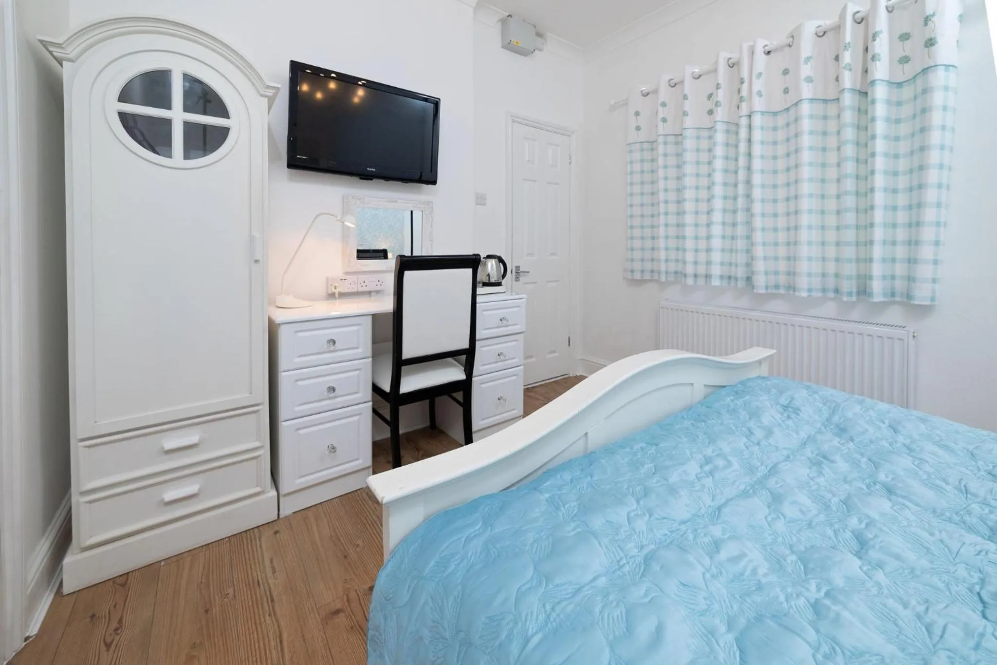 Bed in G Boutique Hotel