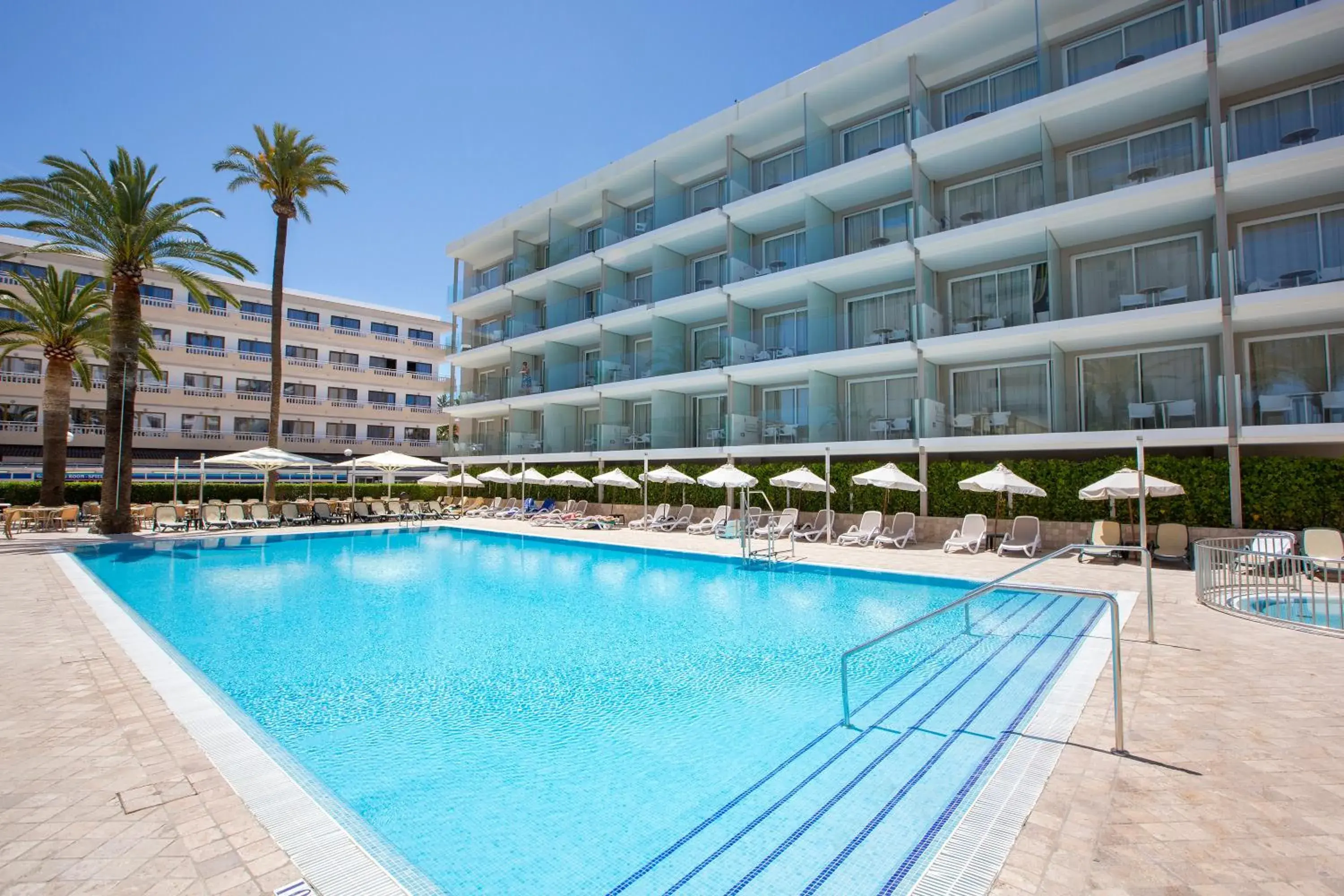 Property building in Hipotels Don Juan Property building in Hipotels Don Juan