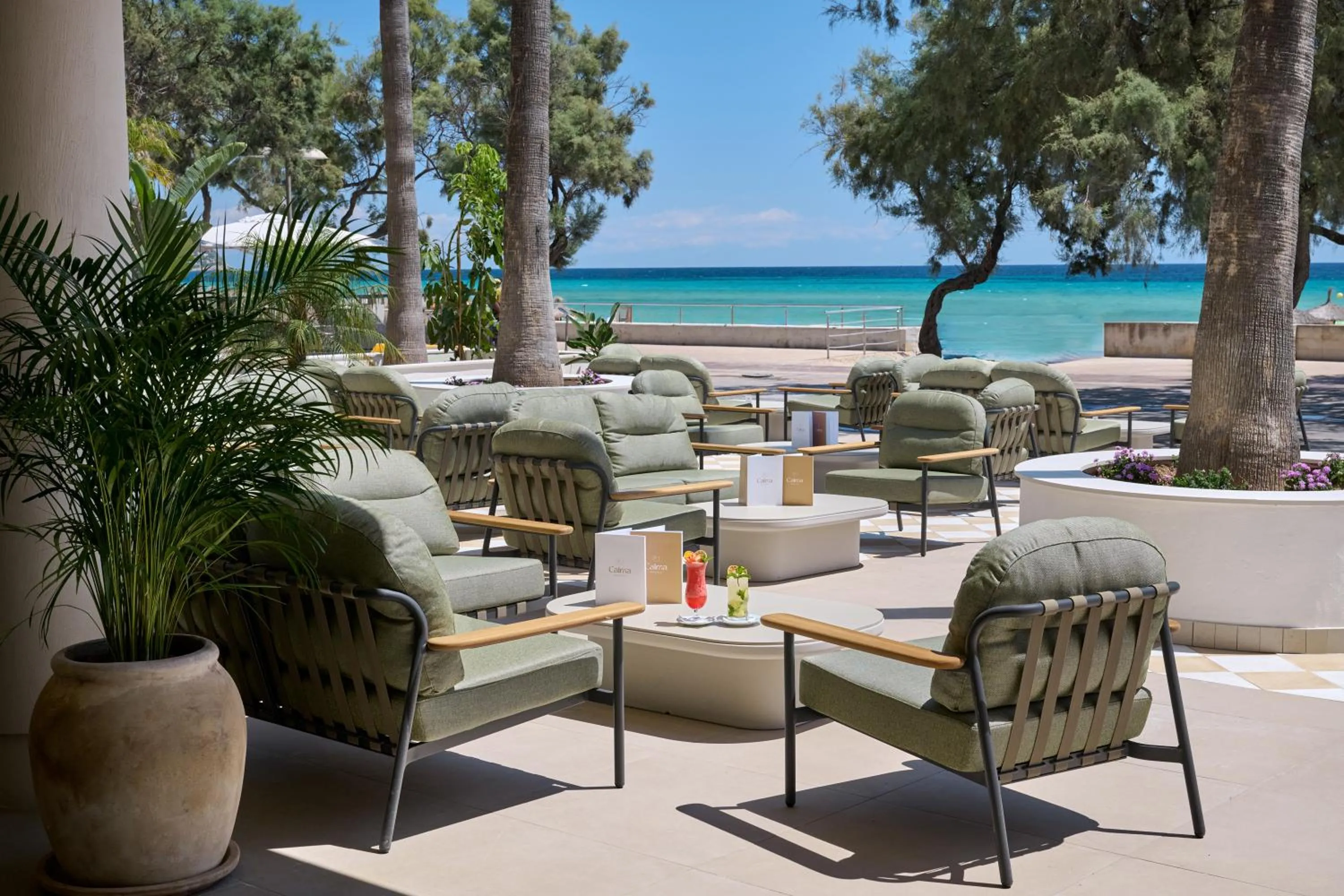 Restaurant/places to eat in Hipotels Don Juan