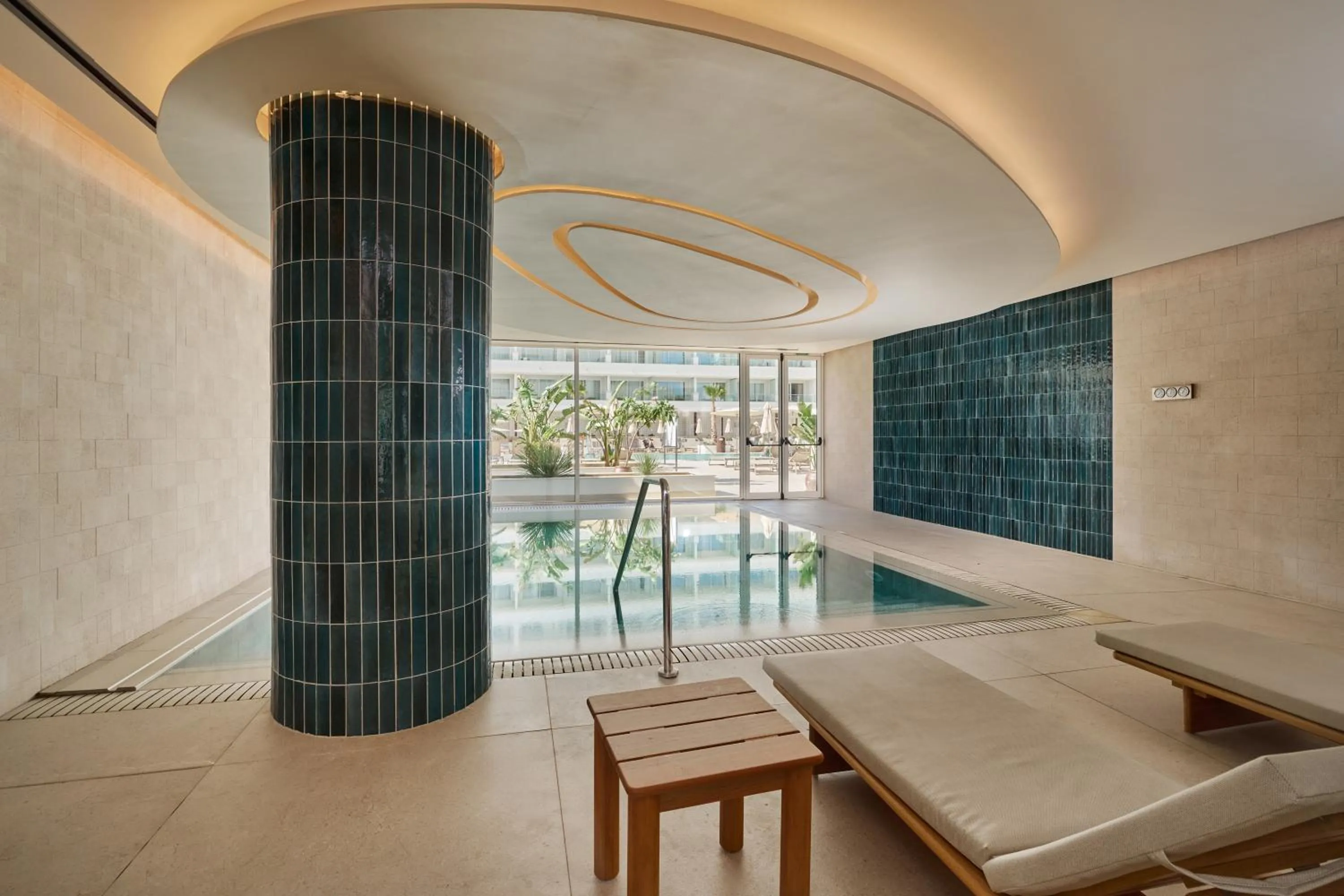 Swimming pool in Hipotels Don Juan