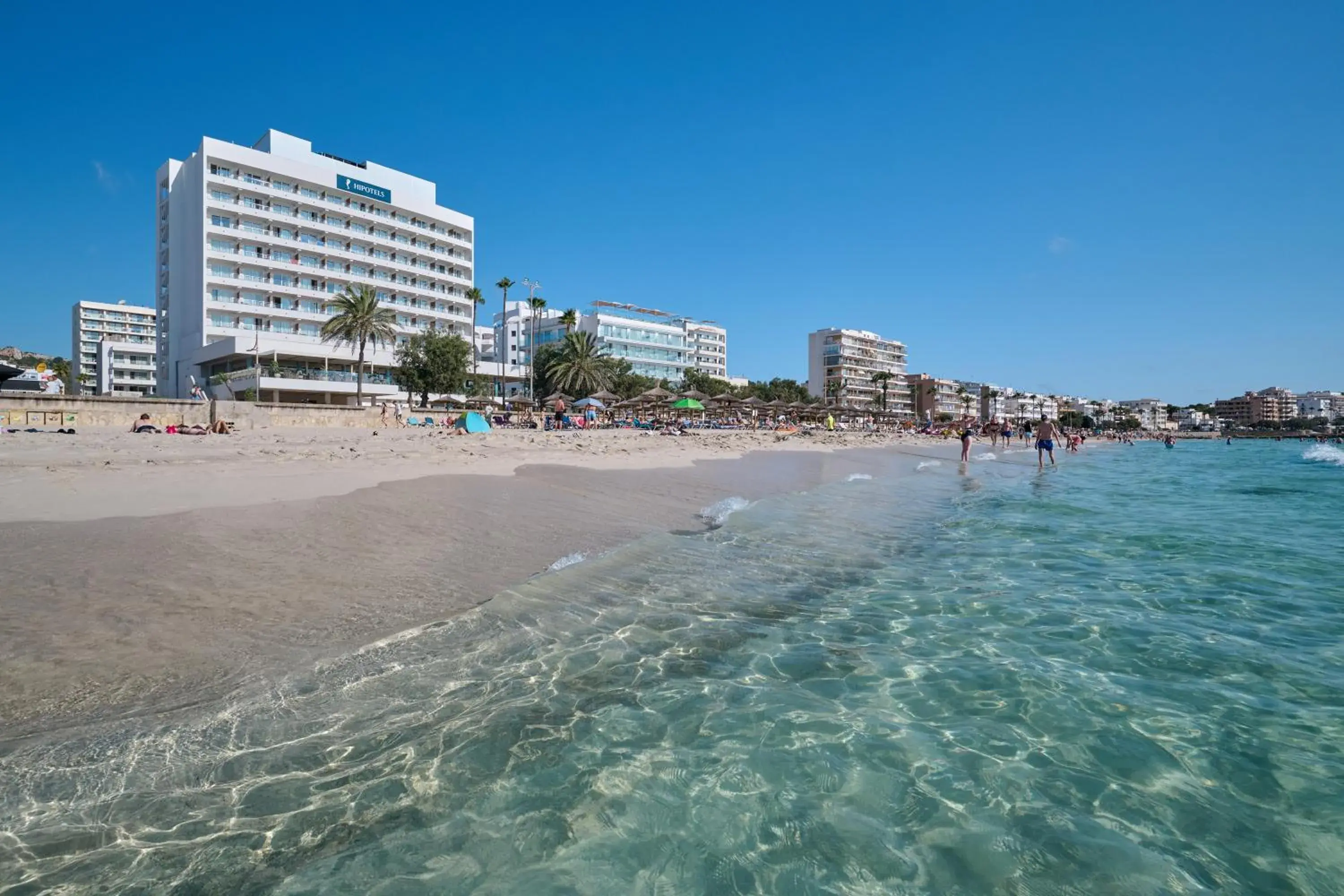 Property building in Hipotels Don Juan Property building in Hipotels Don Juan