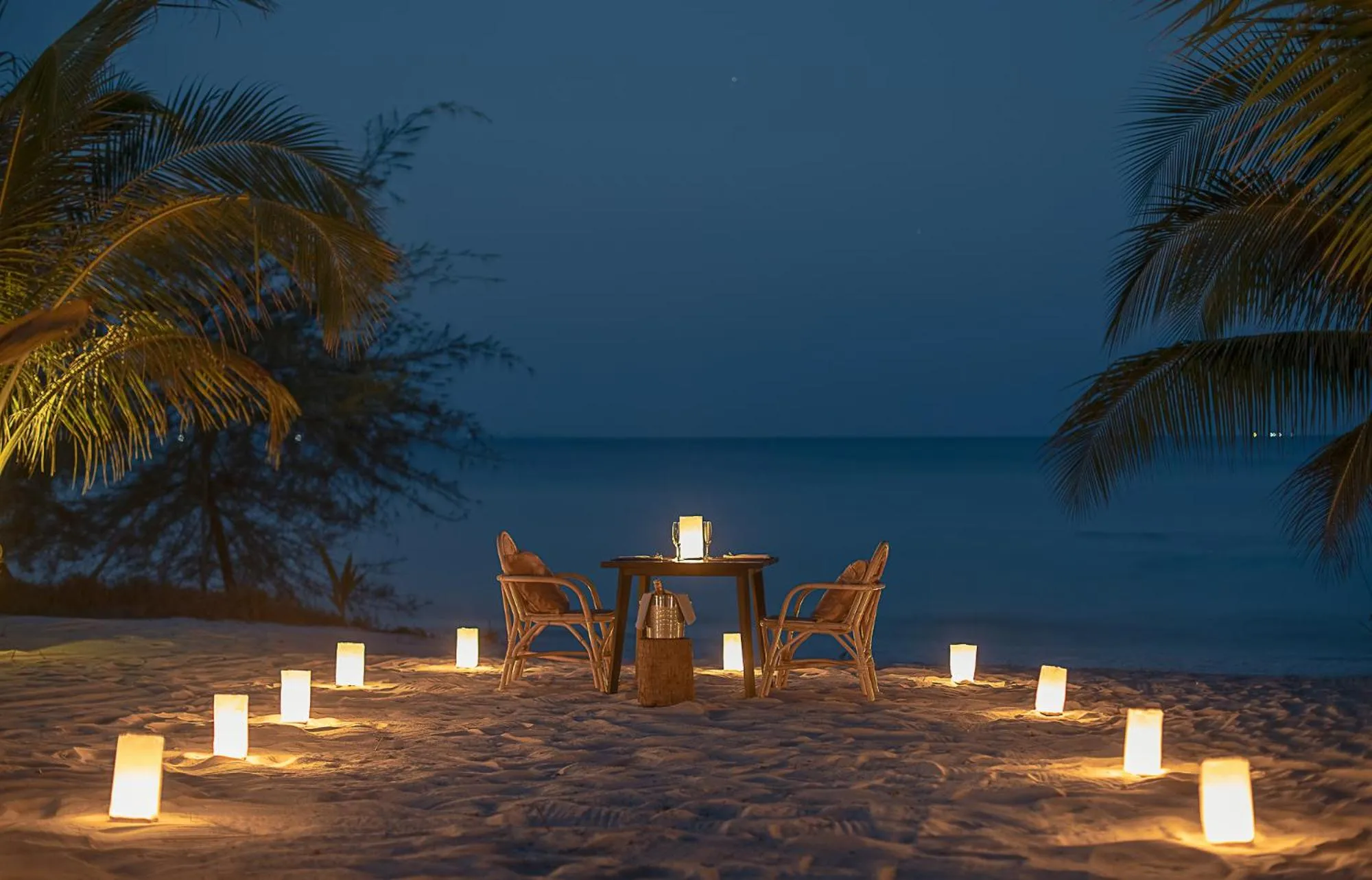 Food and drinks in Tamu Koh Rong