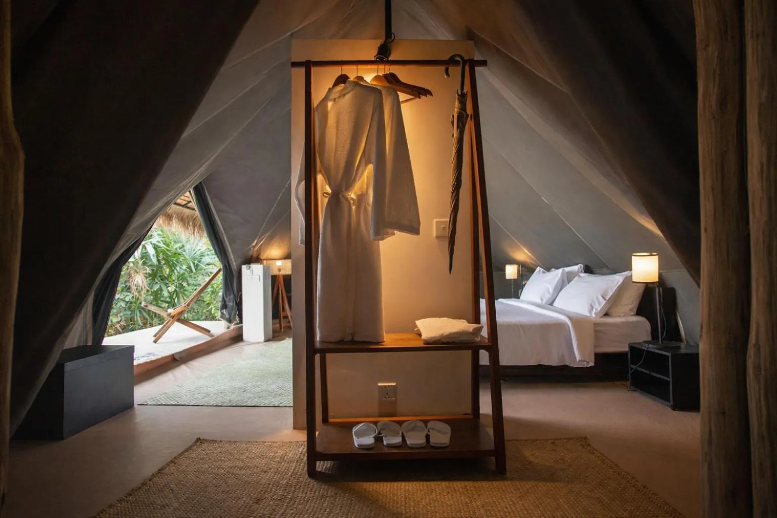 Bedroom, Bed in Tamu Koh Rong