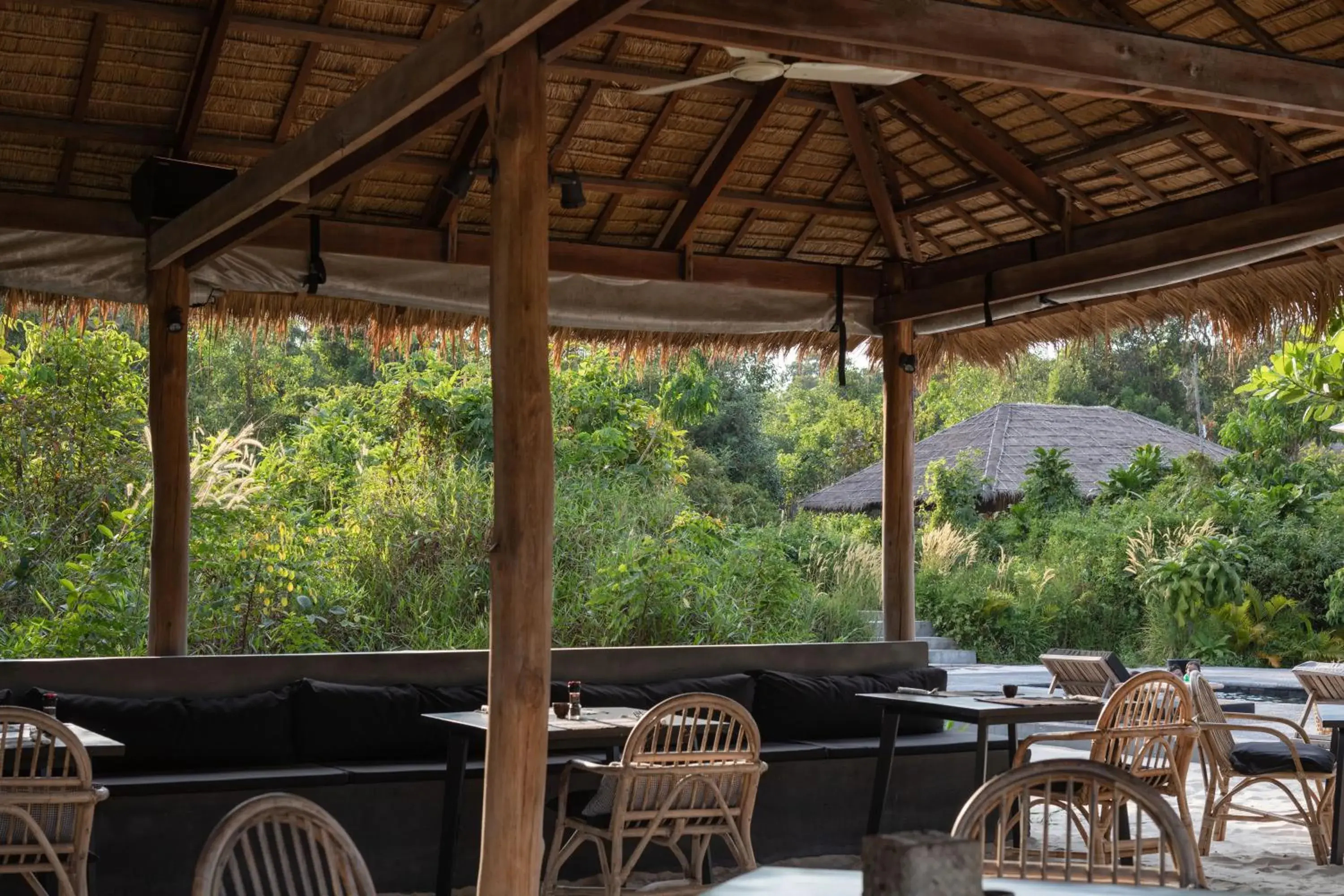 Restaurant/places to eat in Tamu Koh Rong Restaurant/places to eat in Tamu Koh Rong